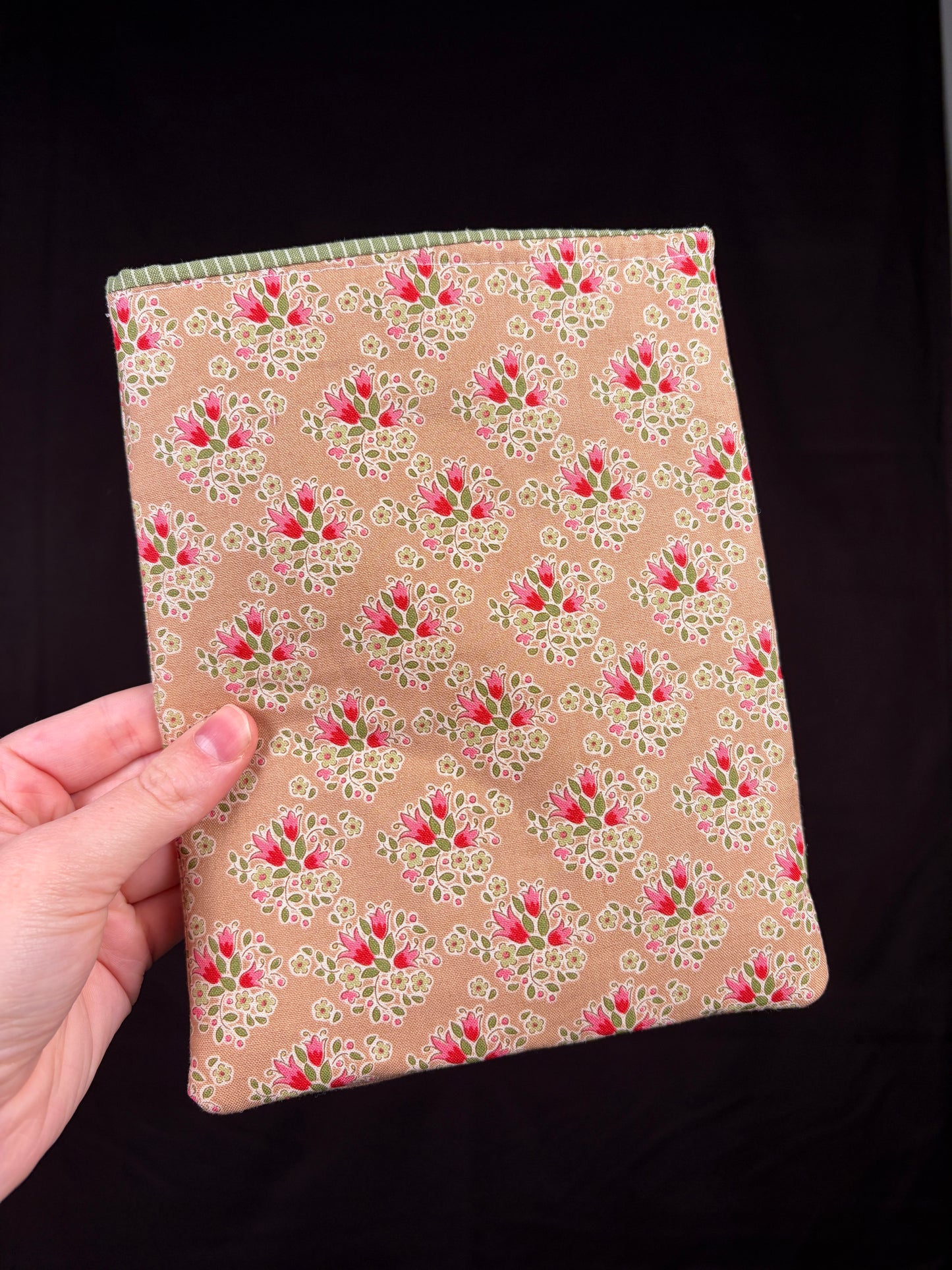 Frosted Pine Needle Kindle Sleeve *limited-edition*