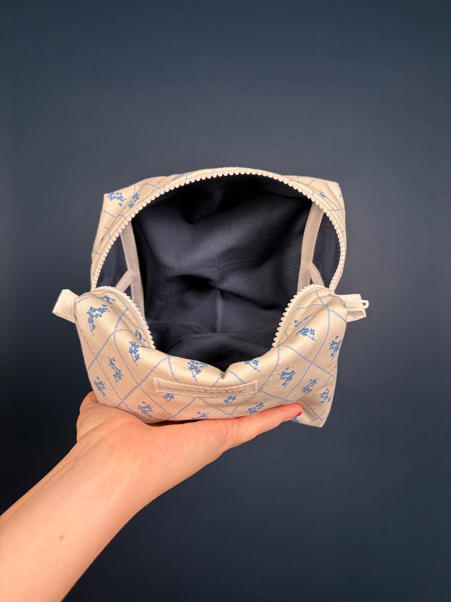 Lydia Medium Makeup Bag *limited-edition*