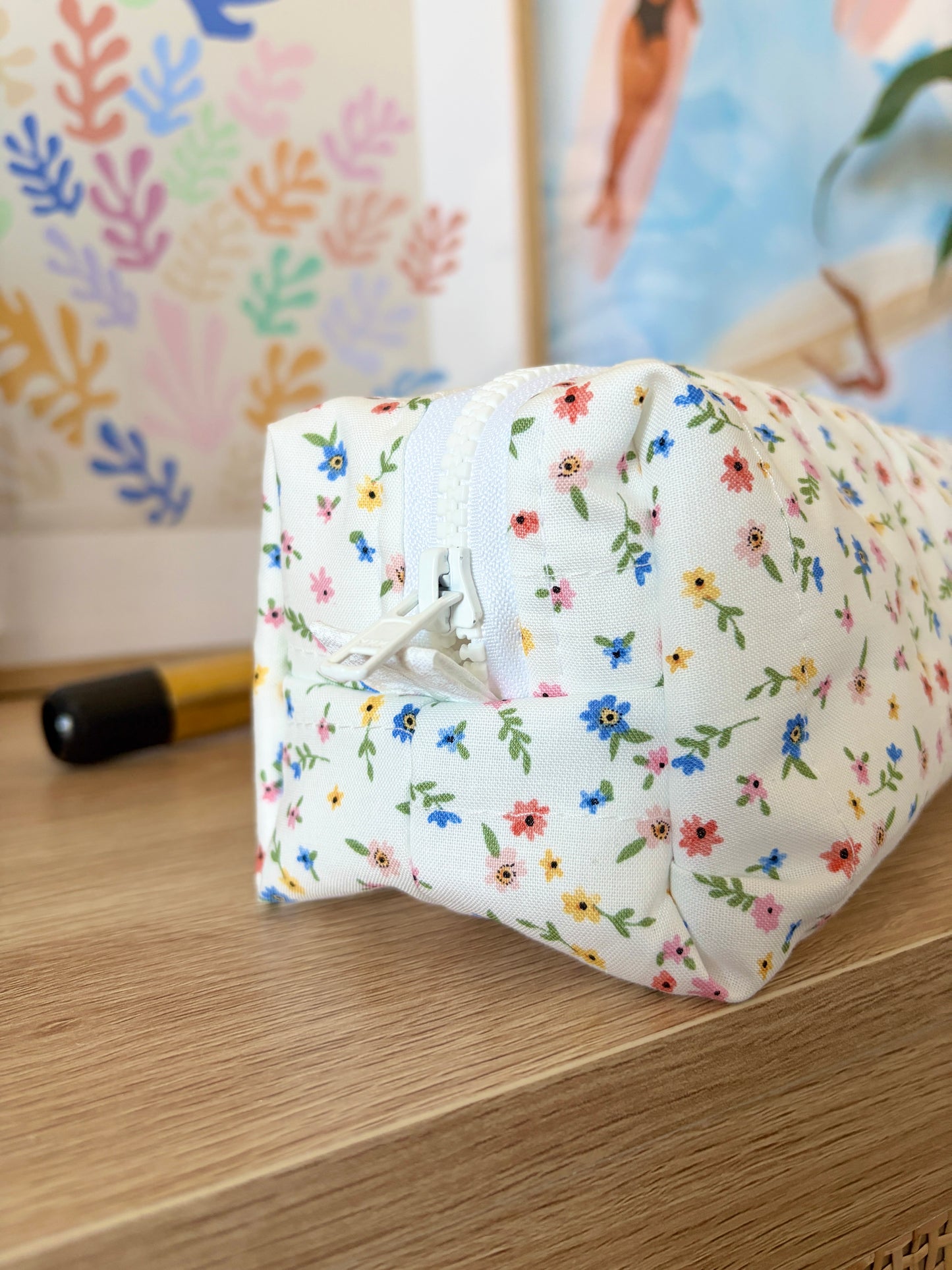 Mini Colorful Flowers Medium Hair Tools Bag