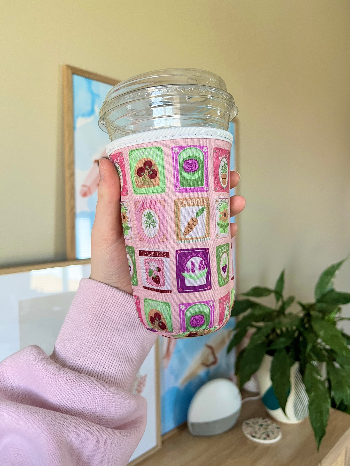 Medium Spring Seeds Cup Coozie