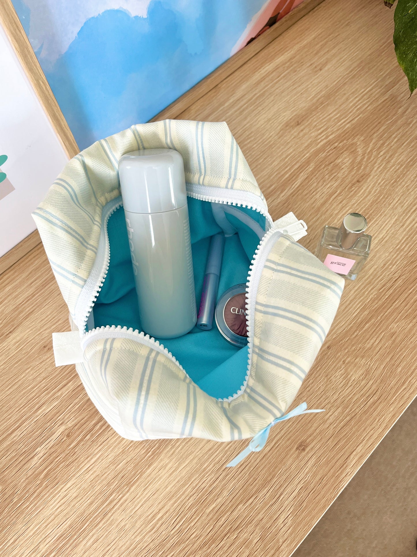 The Willow Makeup Bag with blue bow