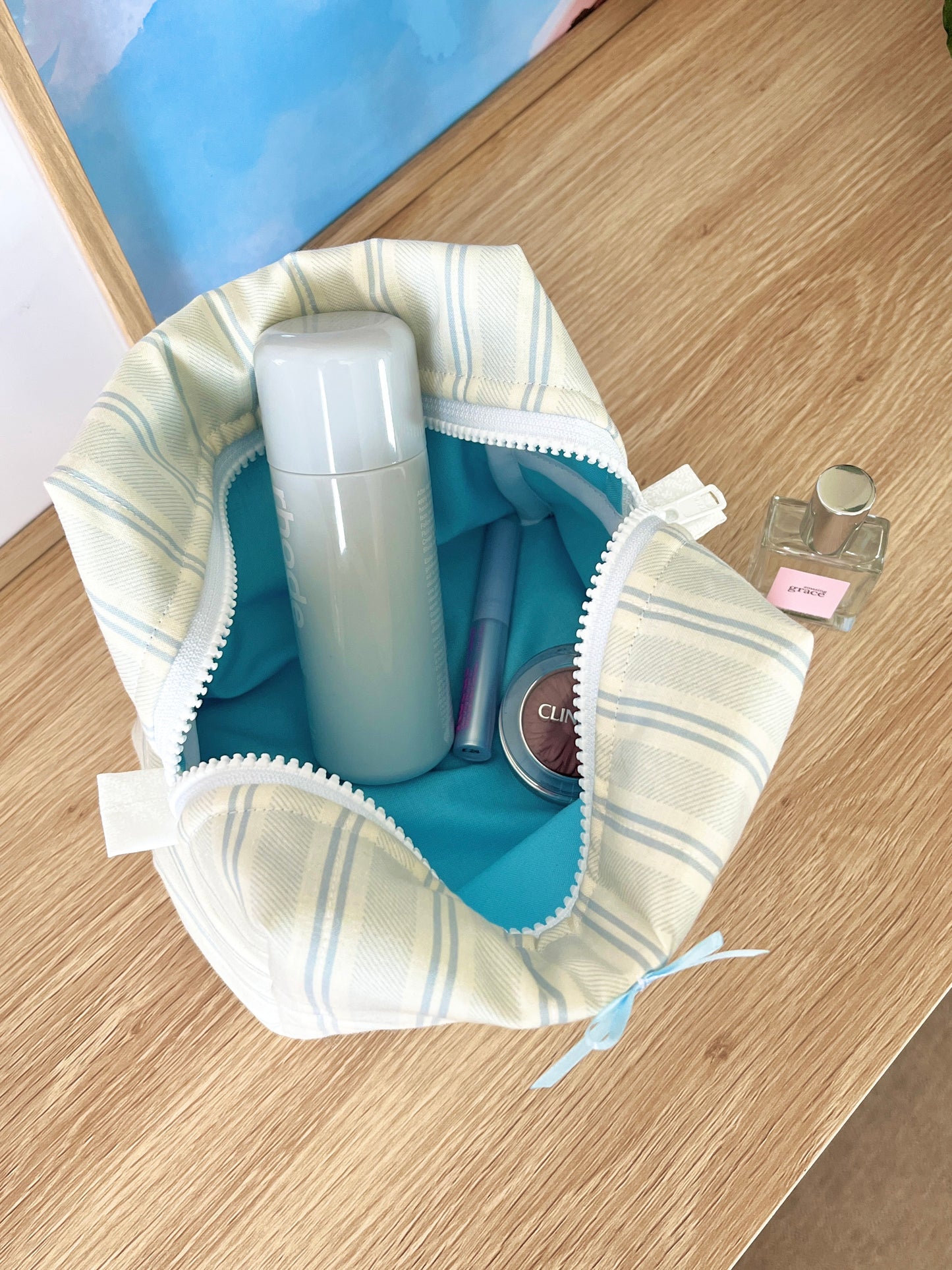 The Willow Makeup Bag with blue bow