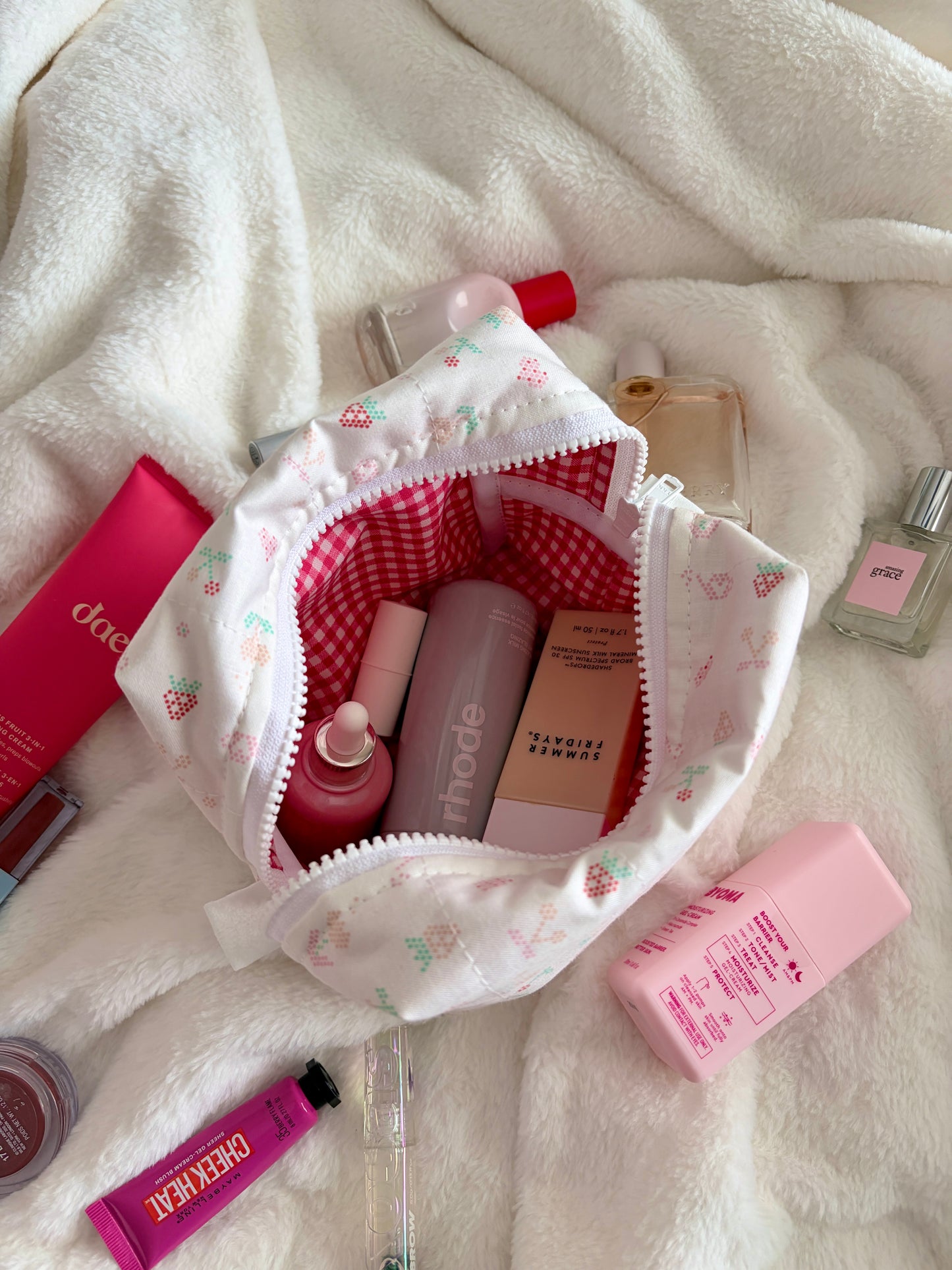 Pixel Picnic Medium Makeup Bag *limited-edition*