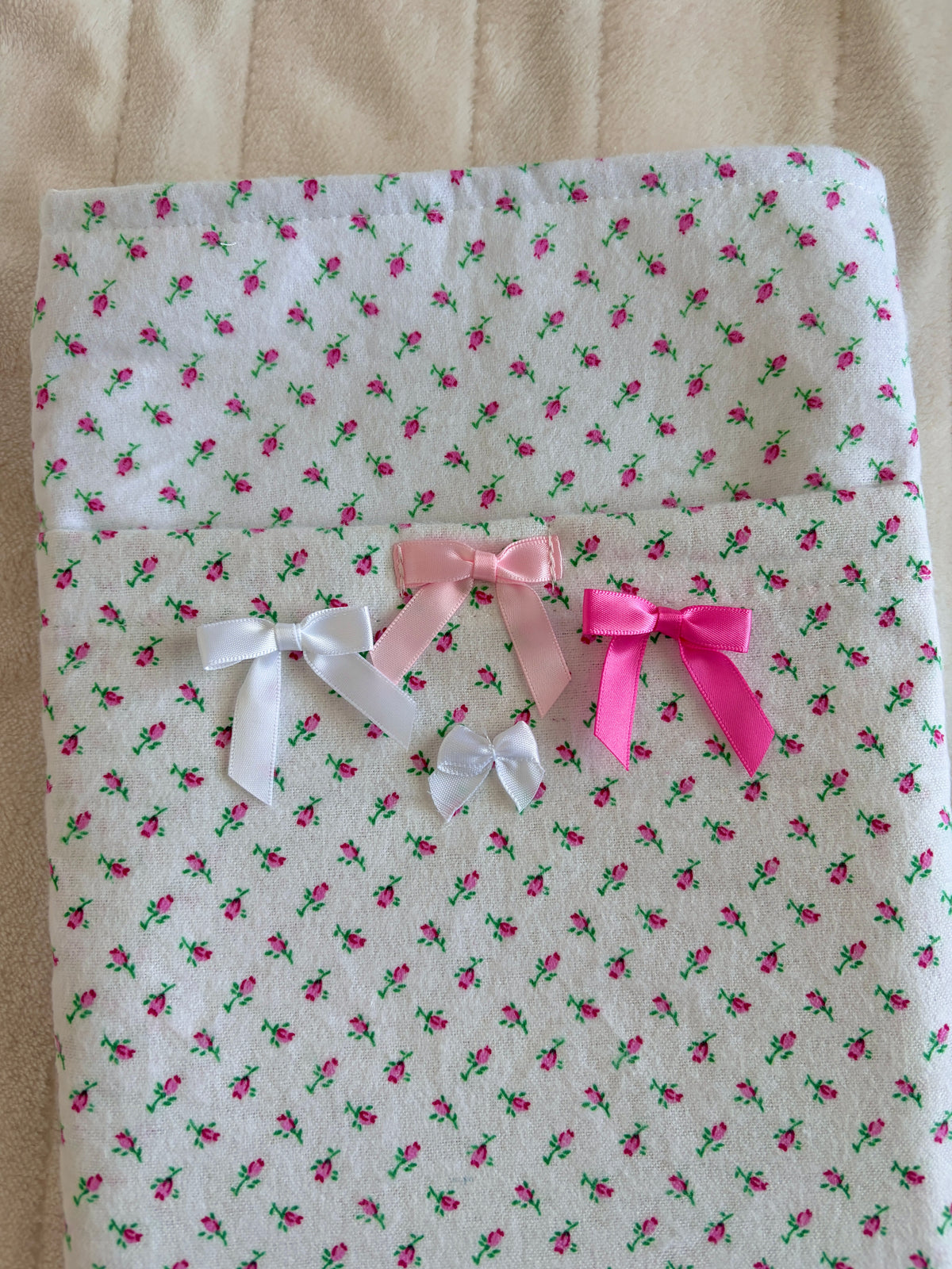 Mini Roses E-Reader/Book Sleeve - Pink Gingham