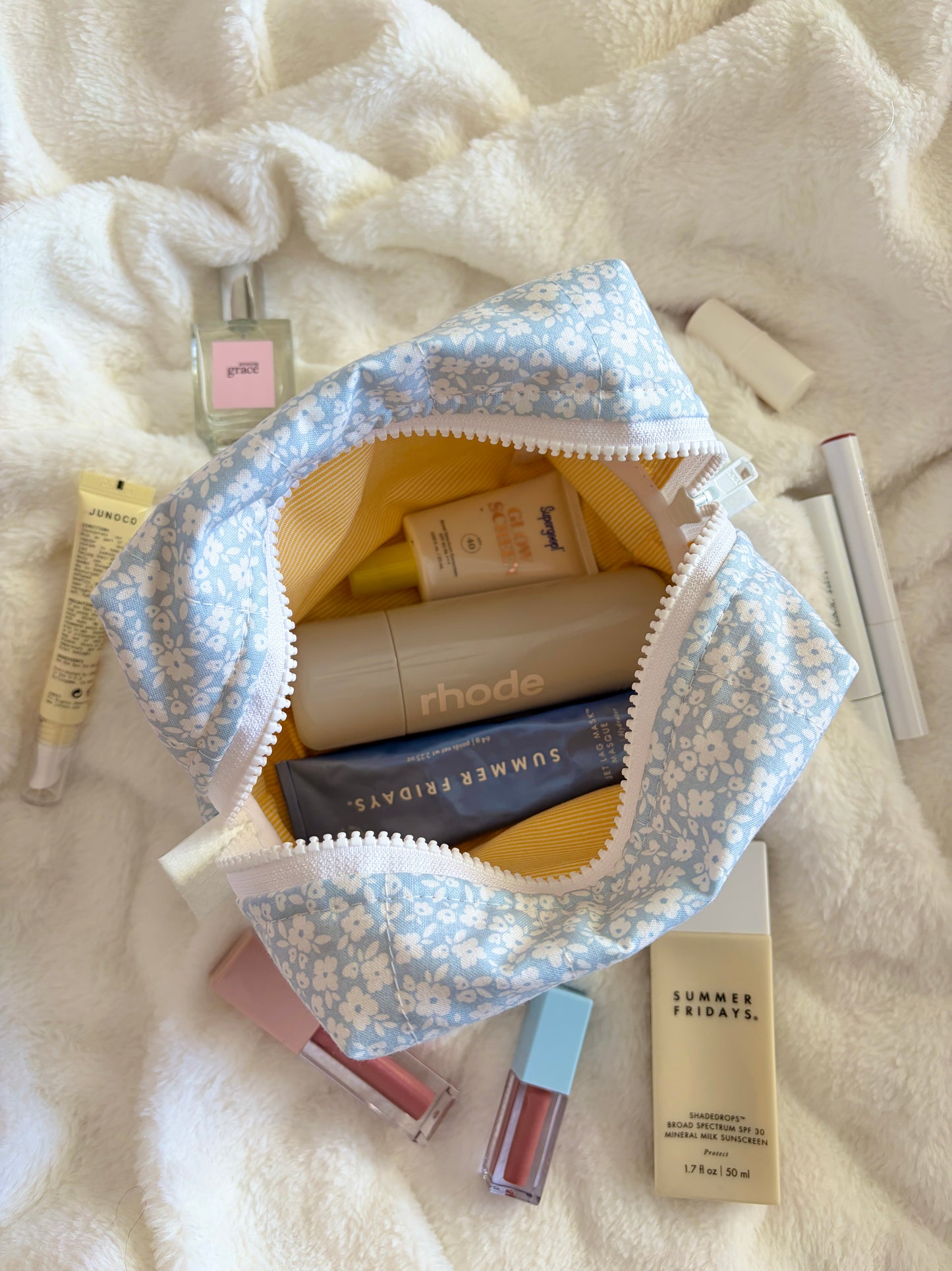 Penelope Medium Makeup Bag *limited-edition*