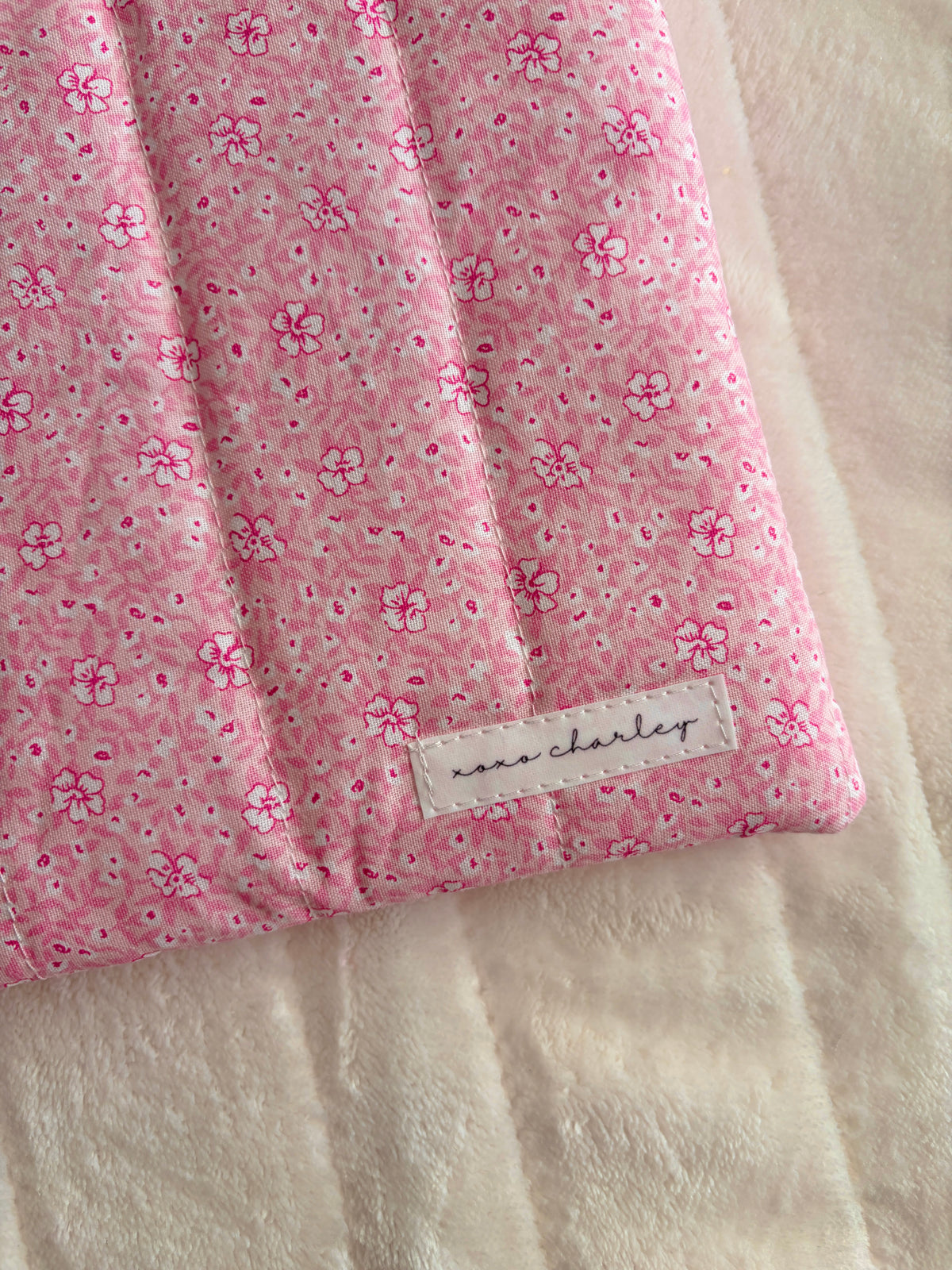 Pink Hawaiian Laptop & Tablet Sleeve - Mini Colorful Flowers