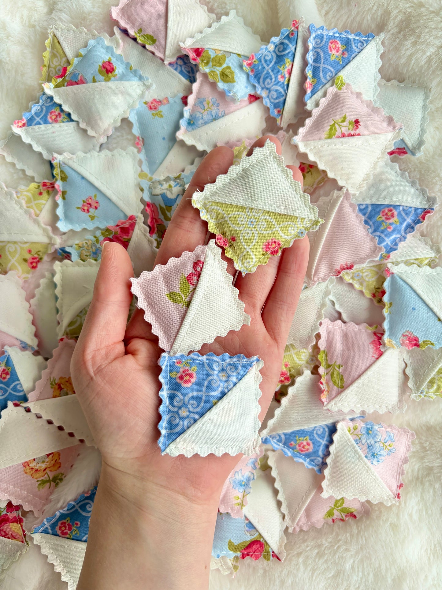 Monthly Make 05 Mystery Mini Fabric Corner Bookmark *limited-edition*