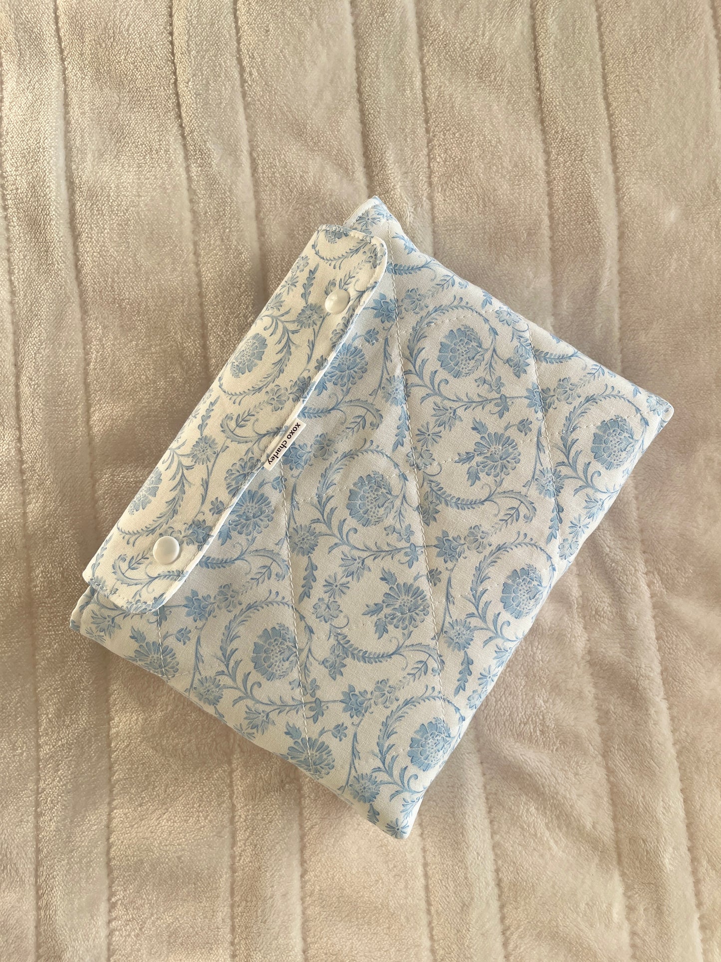 The Medium Vintage Blue Bible Sleeve * Limited-Edition *