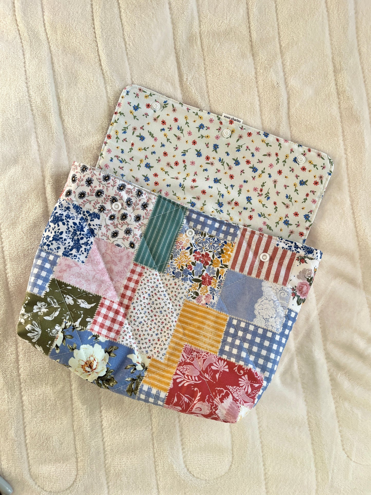 The Large Colorful Picnic Bible Sleeve * Limited-Edition *