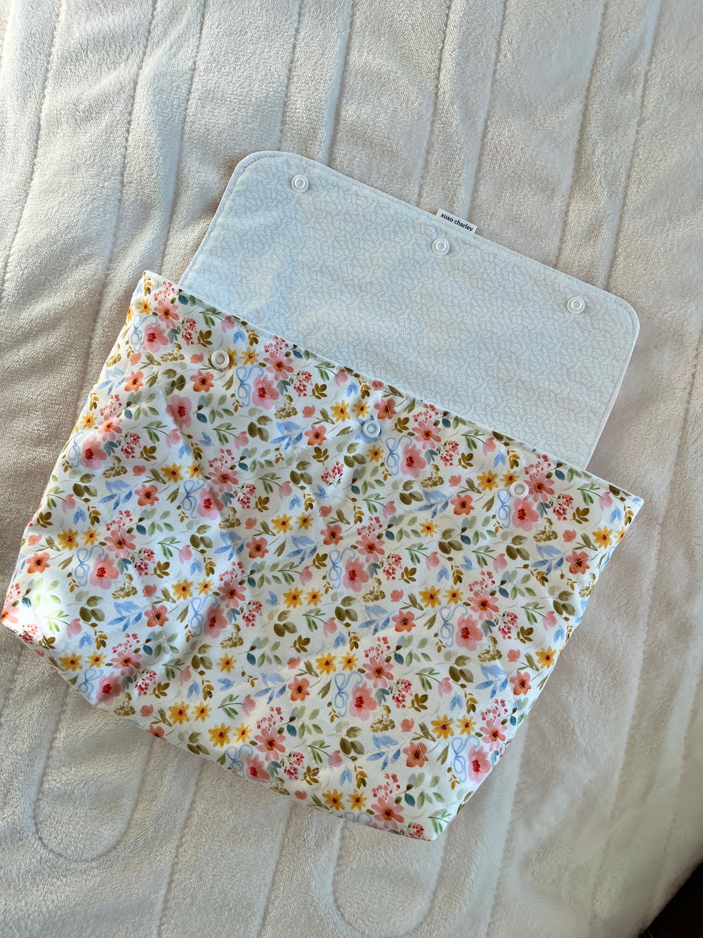 The Large Bright Floral Bible Sleeve * Limited-Edition *
