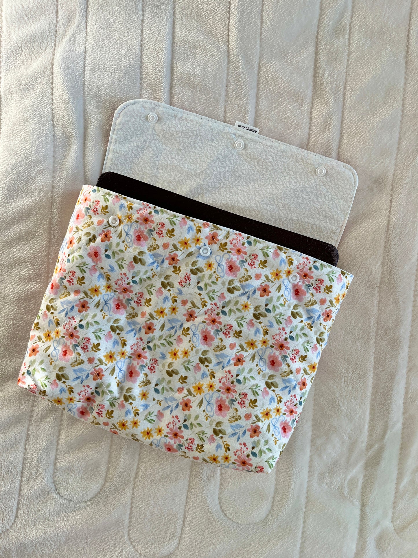 The Large Bright Floral Bible Sleeve * Limited-Edition *