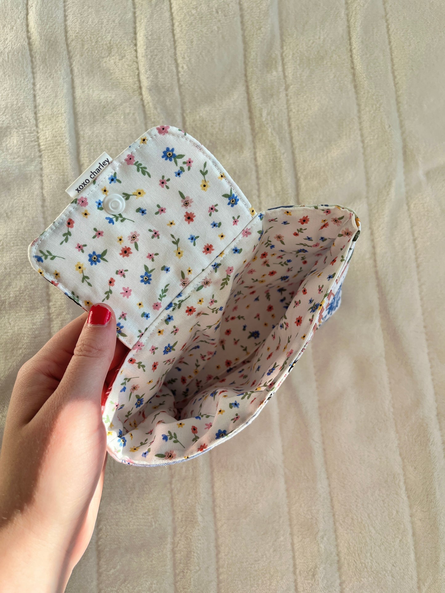 The Small Colorful Picnic Bible Sleeve * Limited-Edition *