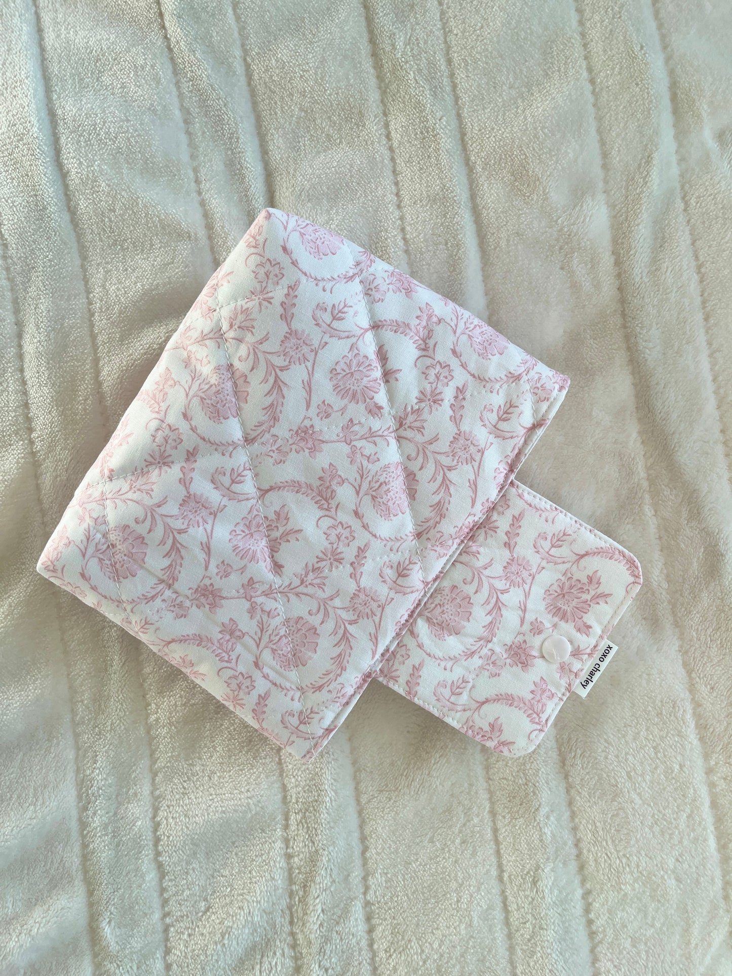 The Small Vintage Pink Bible Sleeve * Limited-Edition *