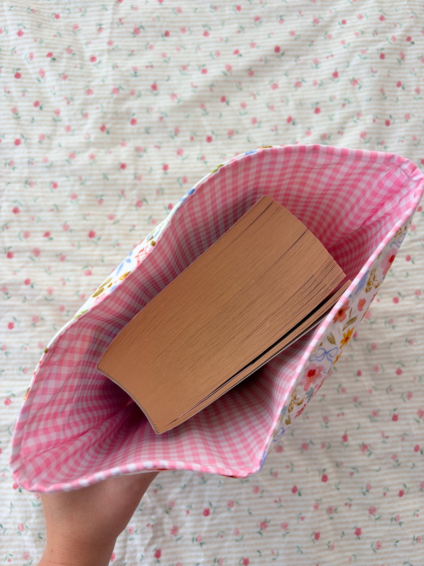 Bright Floral Bible Sleeve
