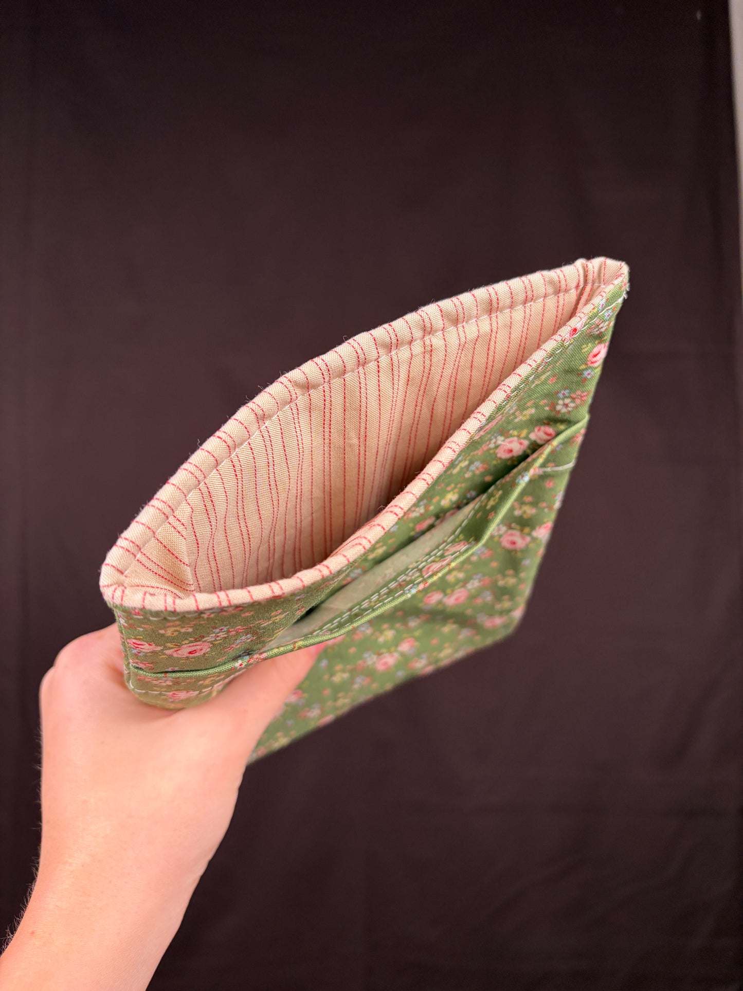 Evergreen Kindle Sleeve *limited-edition*