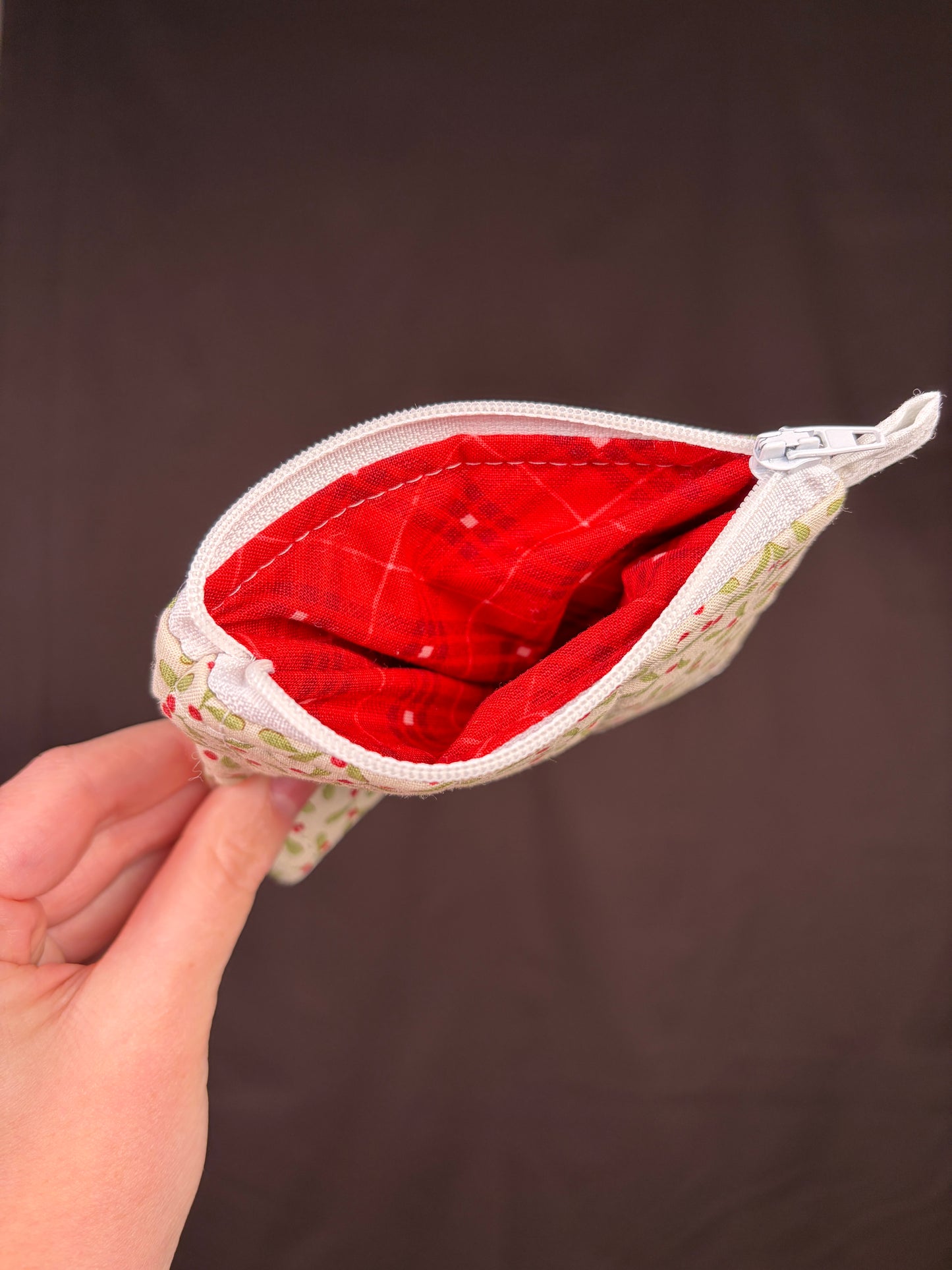 Pistachio Keychain Wallet *limited-edition*