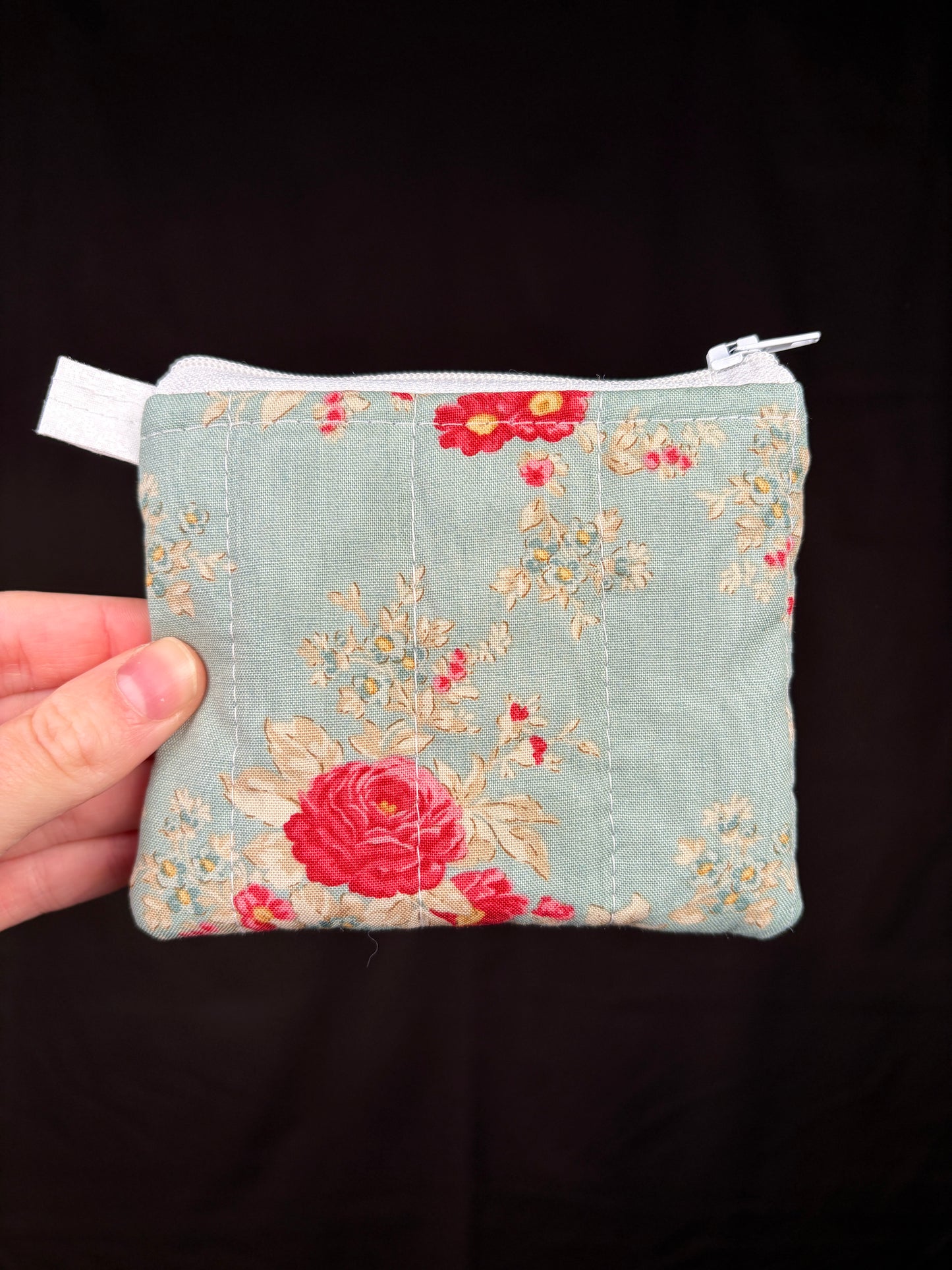 Red Berry Stem Keychain Wallet *limited-edition*