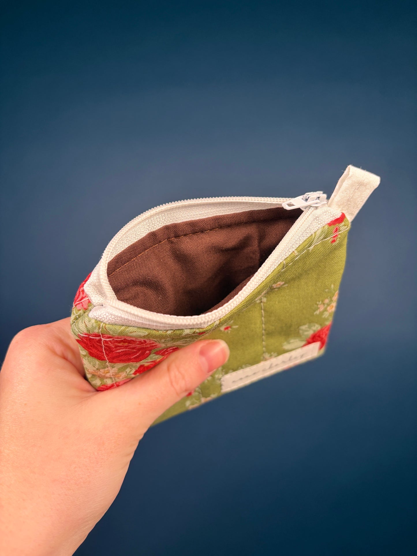 Snowy Cedar Keychain Wallet *limited-edition*