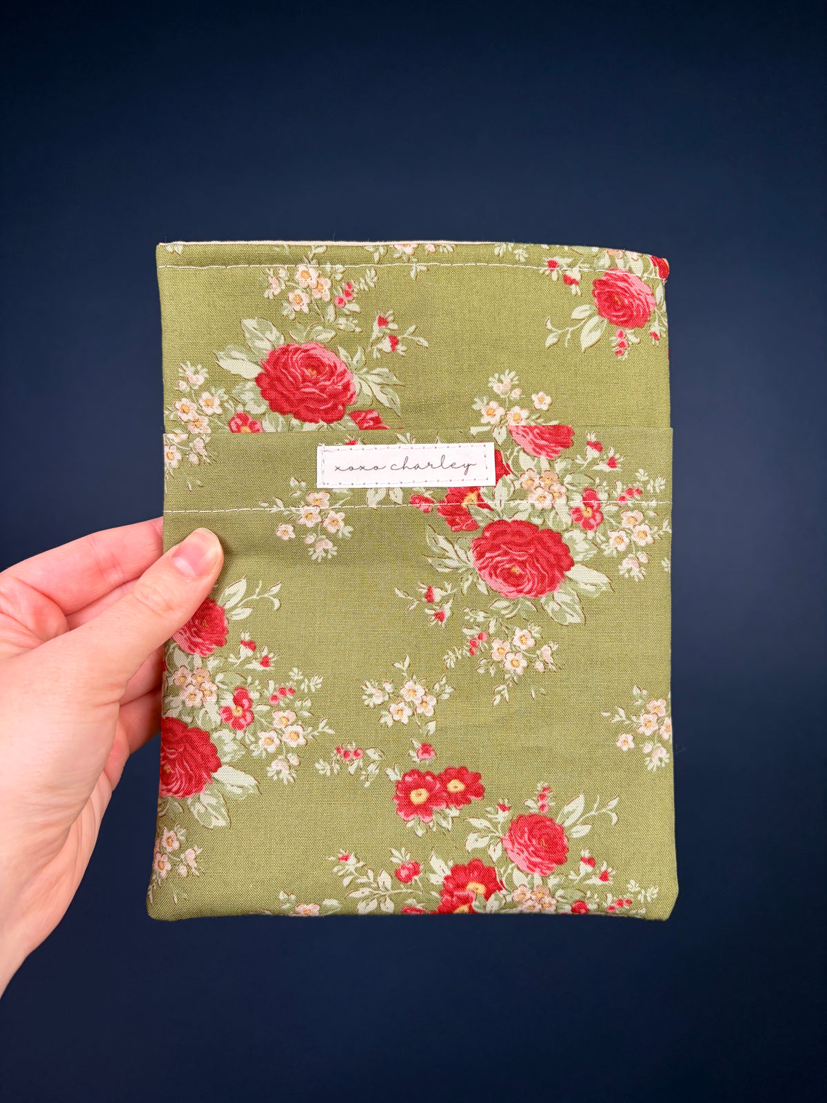 Snowy Cedar E-Reader Sleeve *limited-edition*