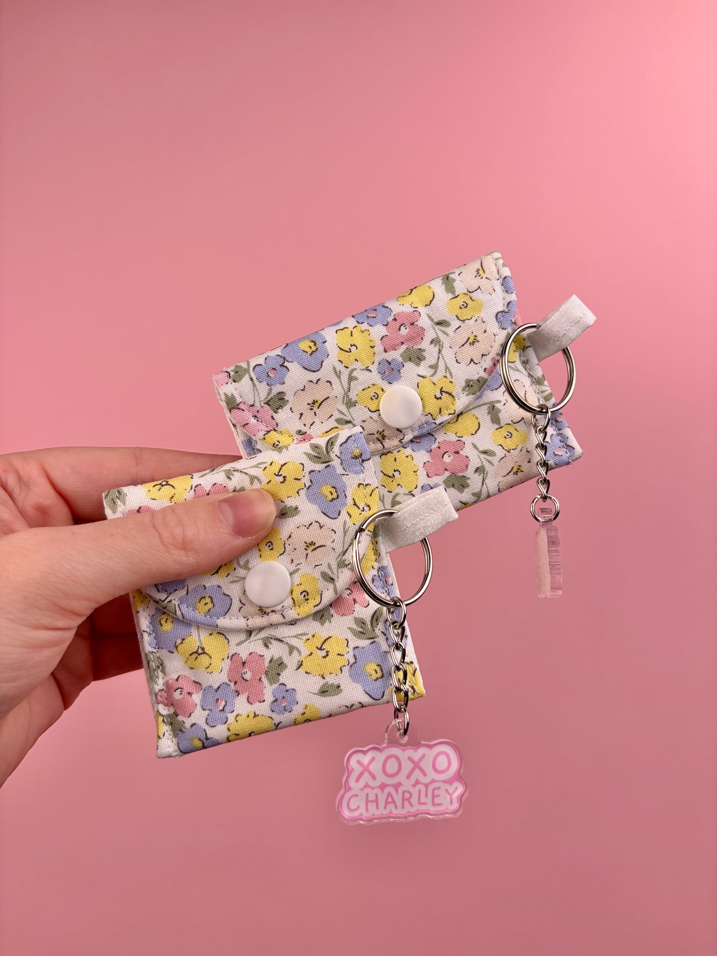 Pastel Floral Earbuds Case