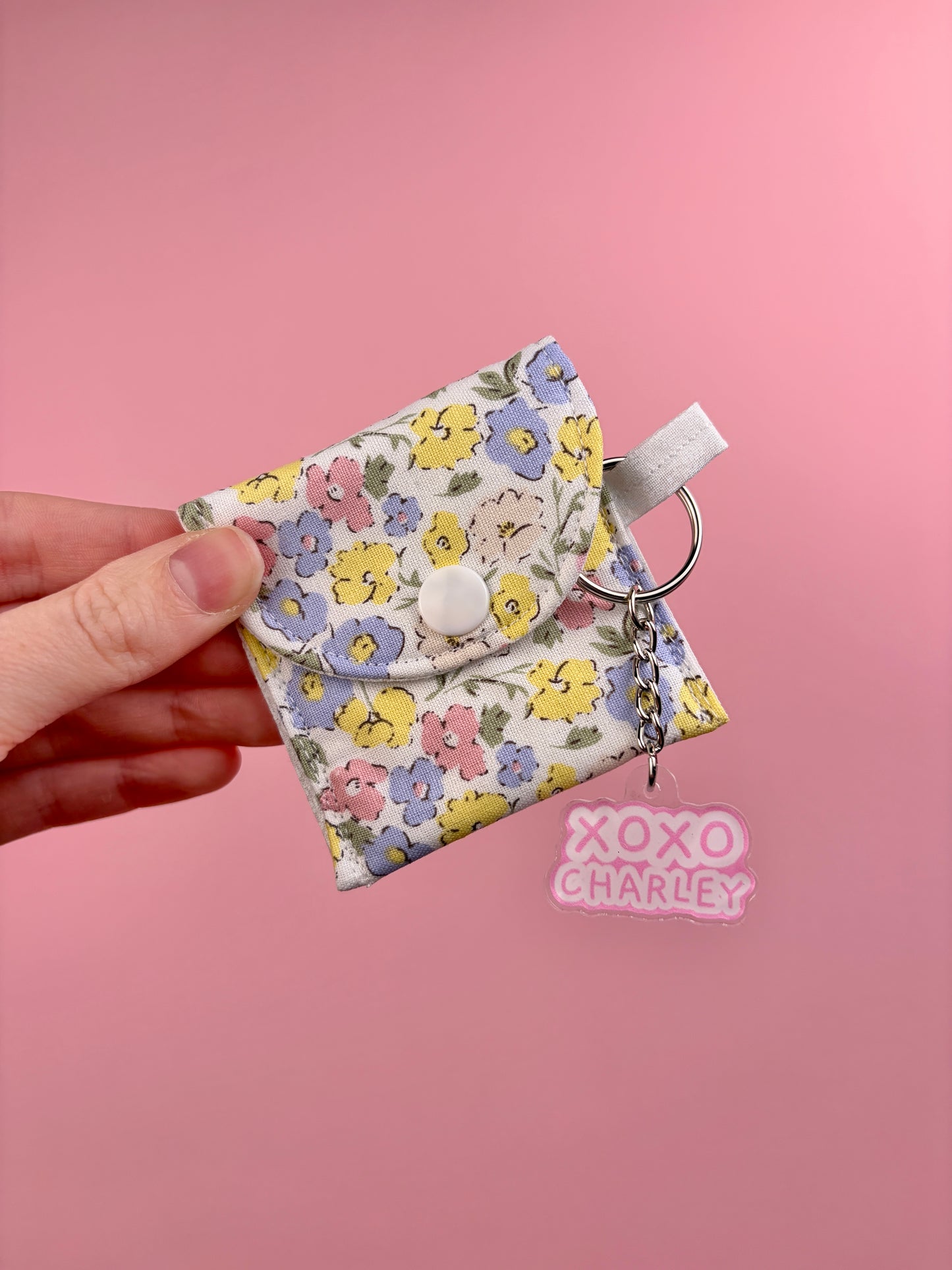 Pastel Floral Earbuds Case