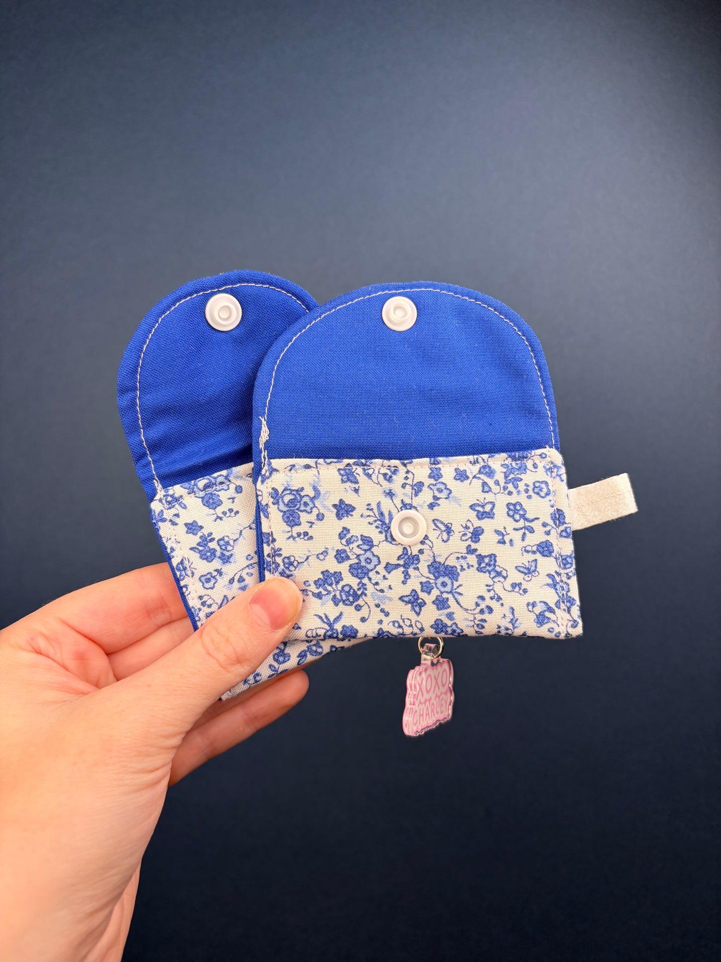 Royal Blue Floral Earbuds Case