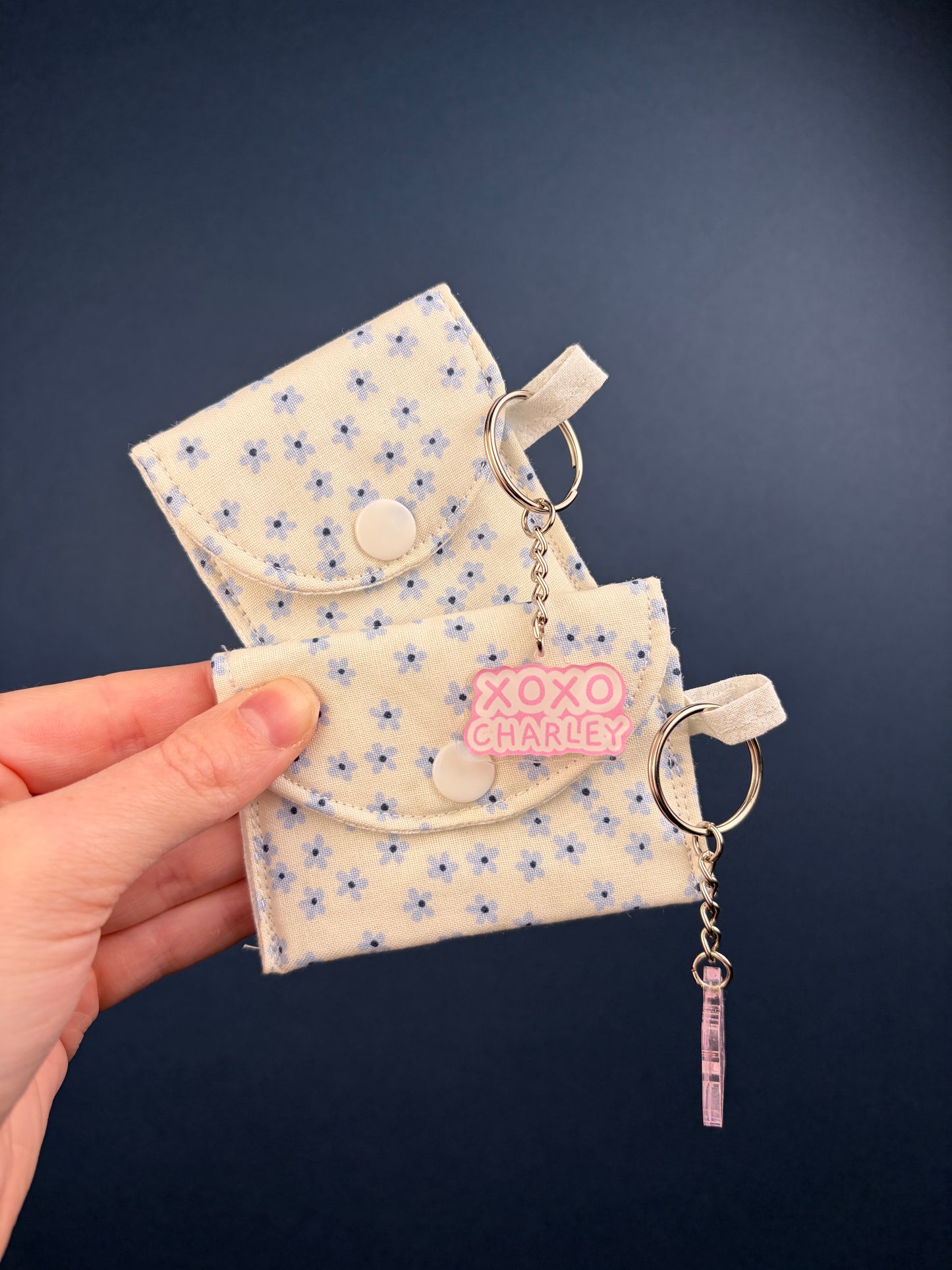 Mini Blue Floral Earbuds Case