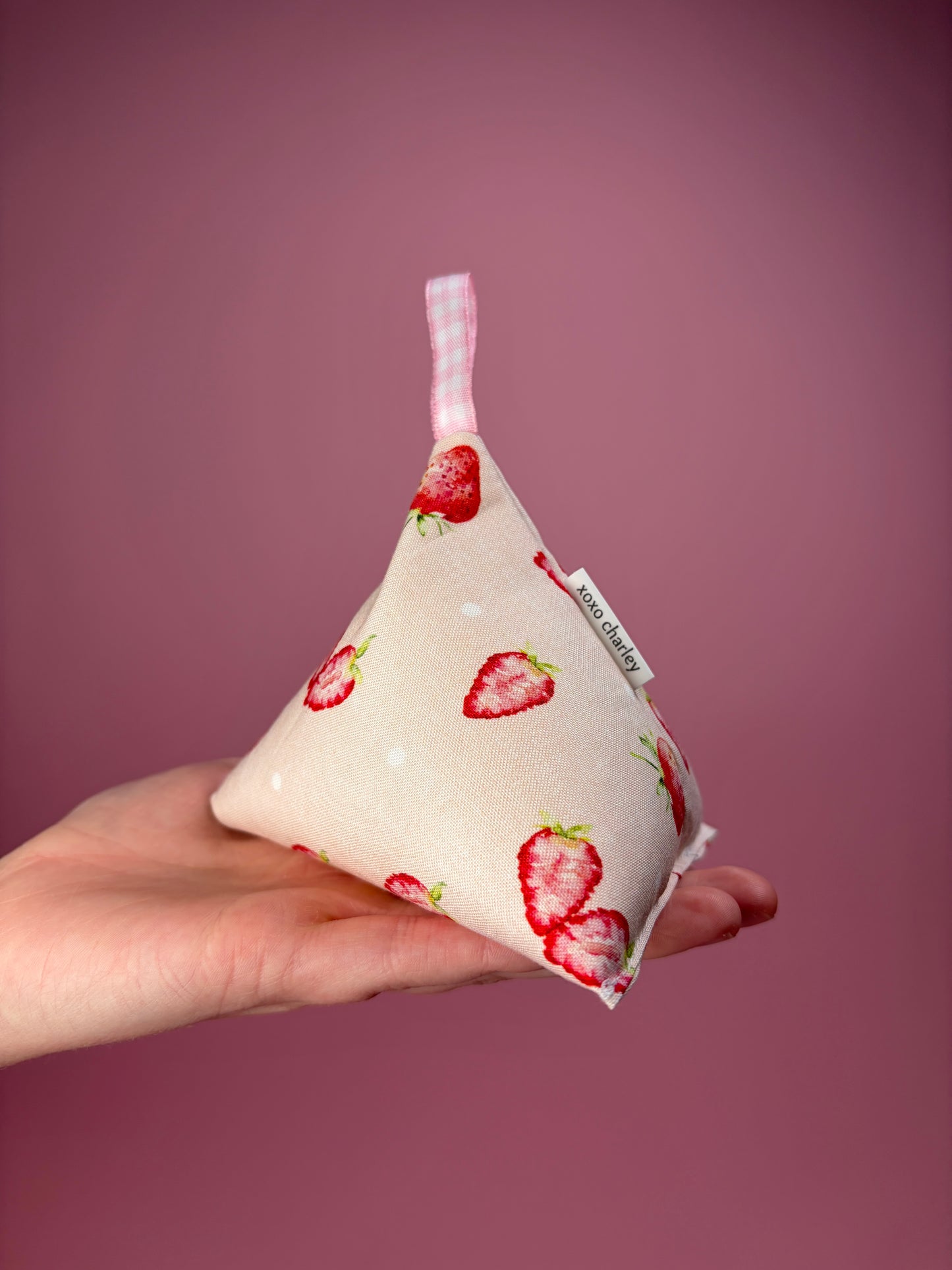 Strawberry Pattern Weight