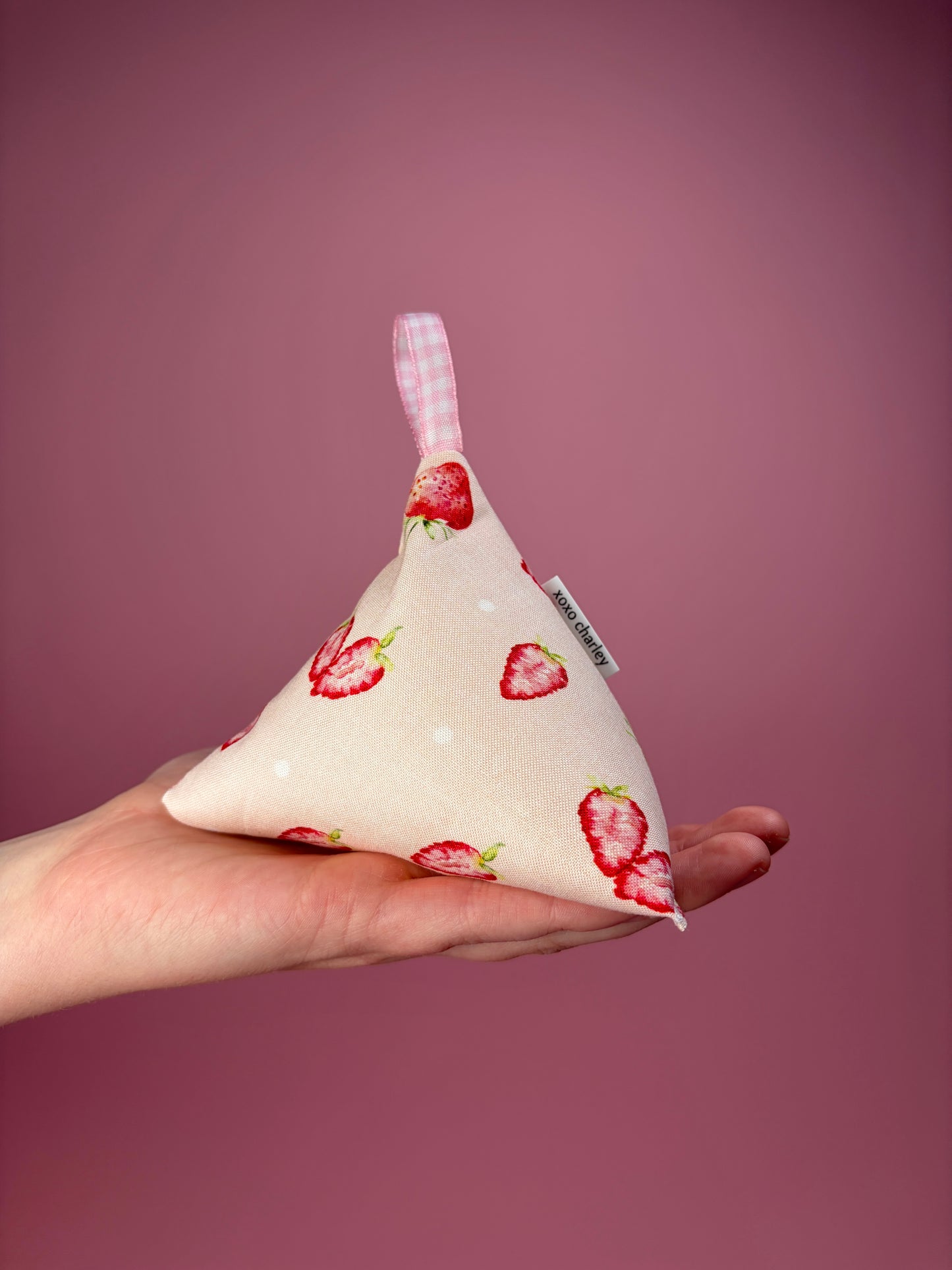 Strawberry Pattern Weight