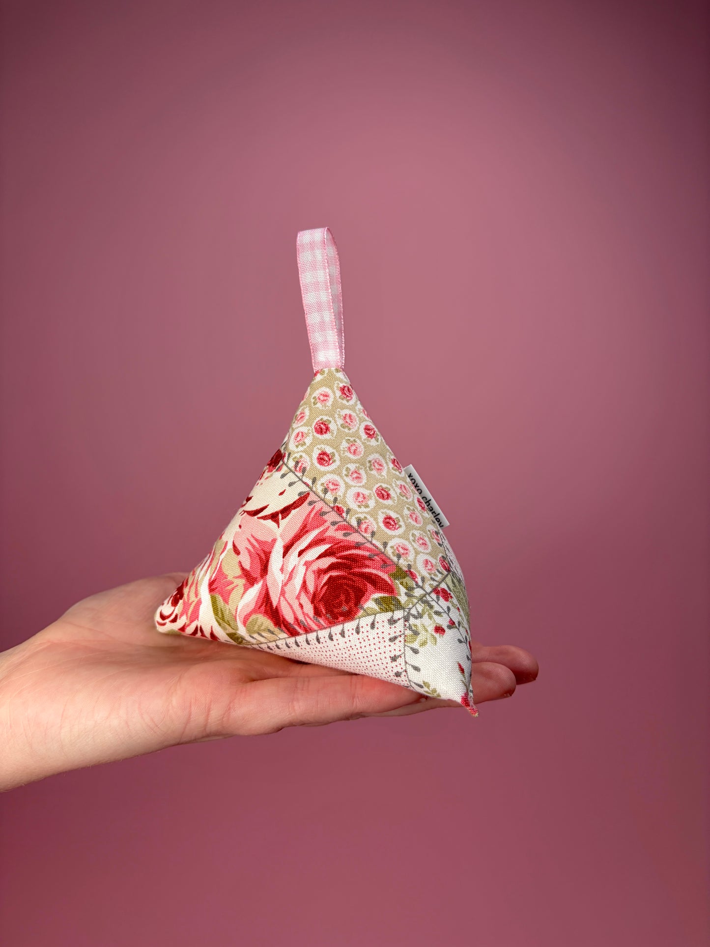 Rosette Pattern Weight