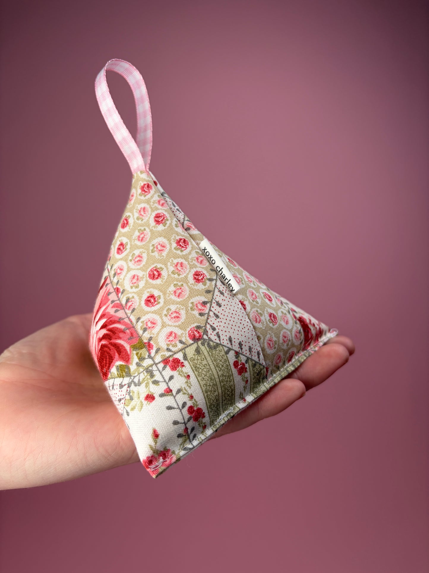 Rosette Pattern Weight