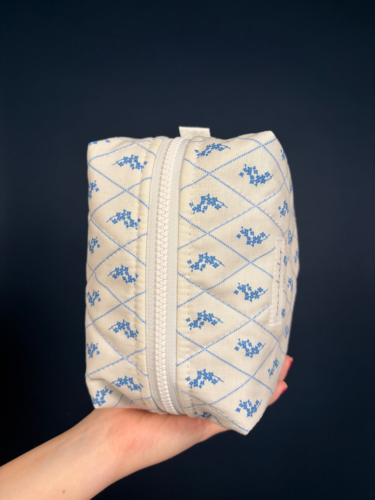 Lydia Medium Makeup Bag *limited-edition*