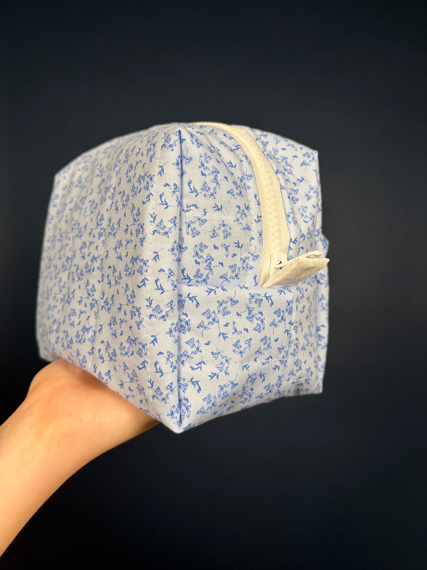 Charlotte Medium Makeup Bag *limited-edition*