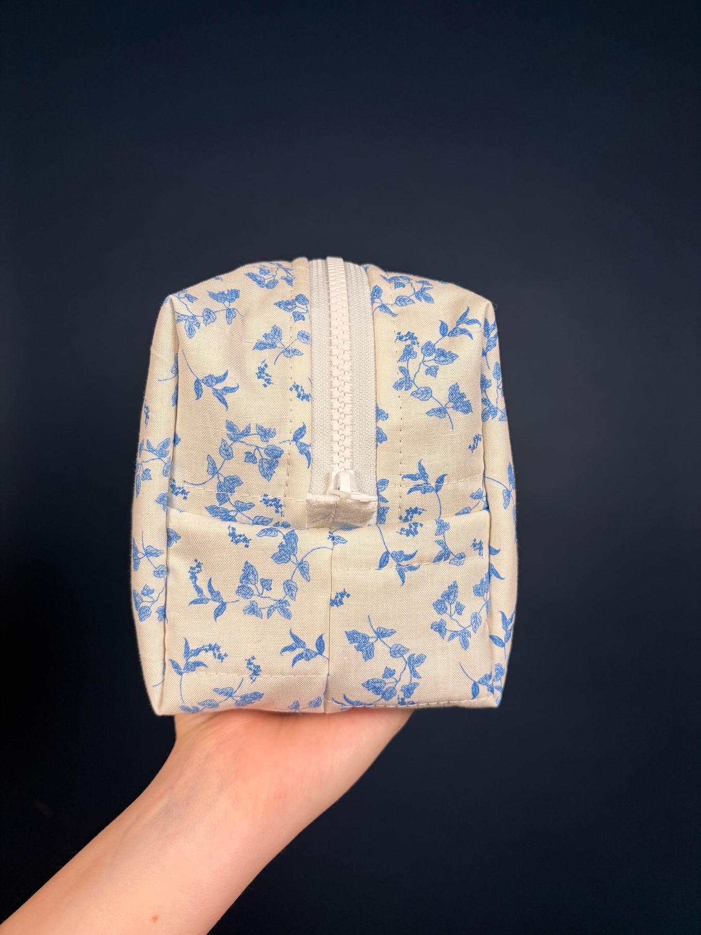 Valerie with Dark Blue Medium Makeup Bag *limited-edition*