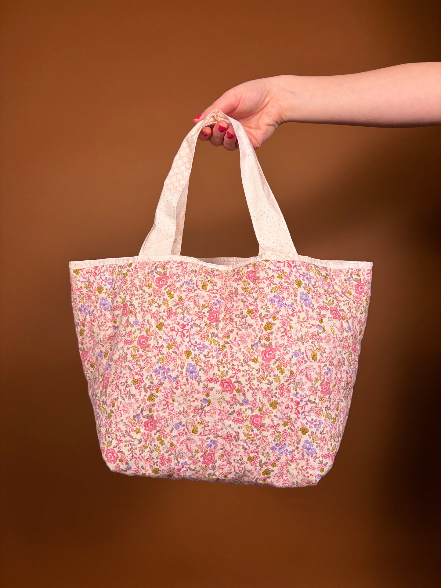 Ditsy Picnic Pink Short Strap Tote Bag