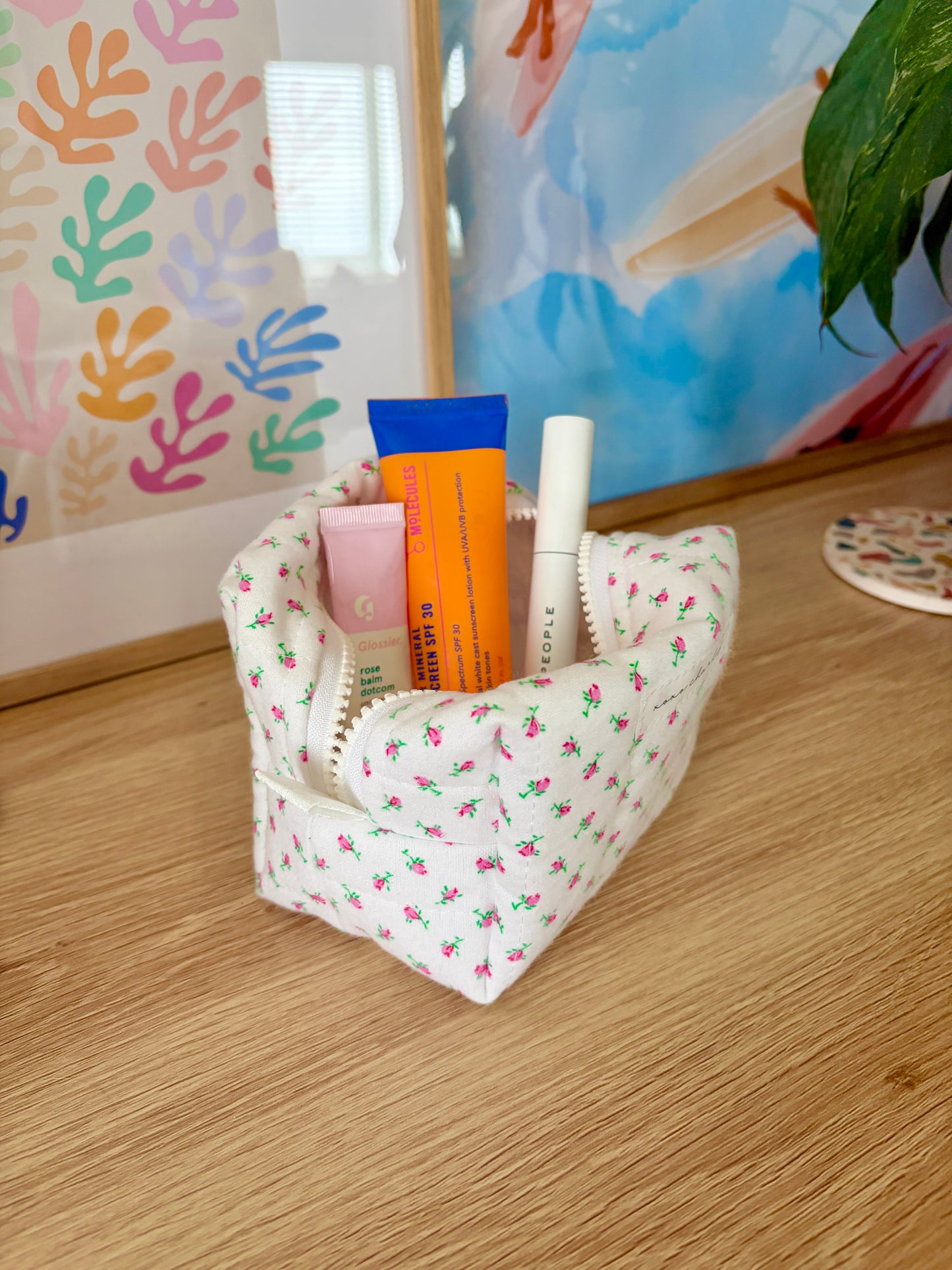 Mini Roses Mini Makeup Bag