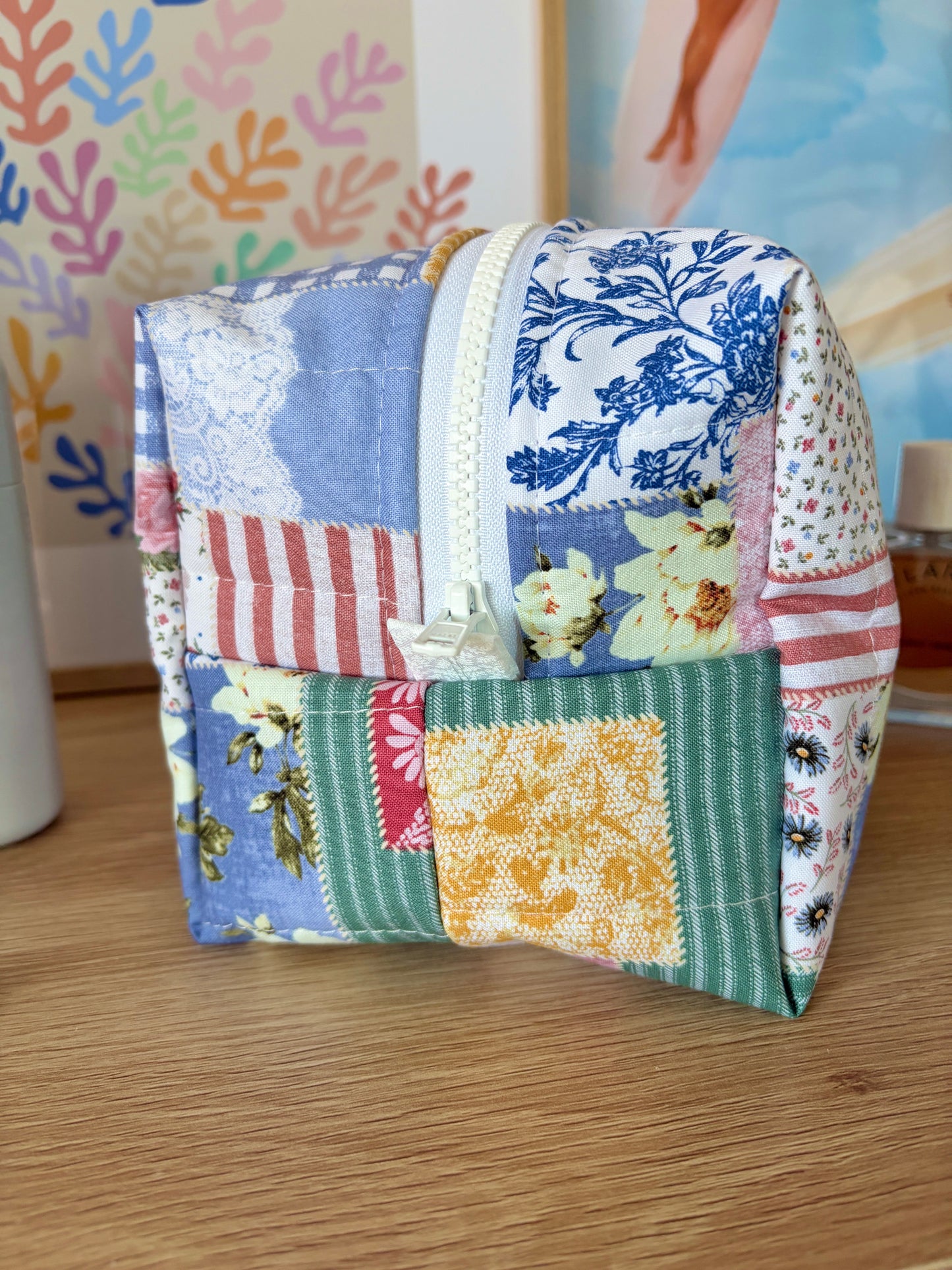 Colorful Picnic Large Makeup Bag