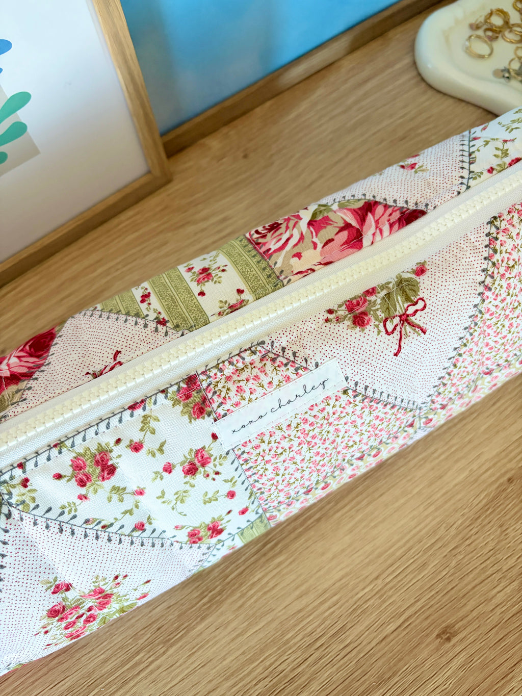 Rosette Medium Hair Tools Bag