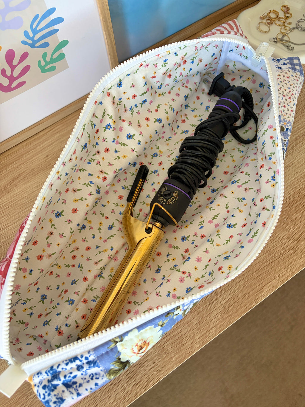 Colorful Picnic Medium Hair Tools Bag