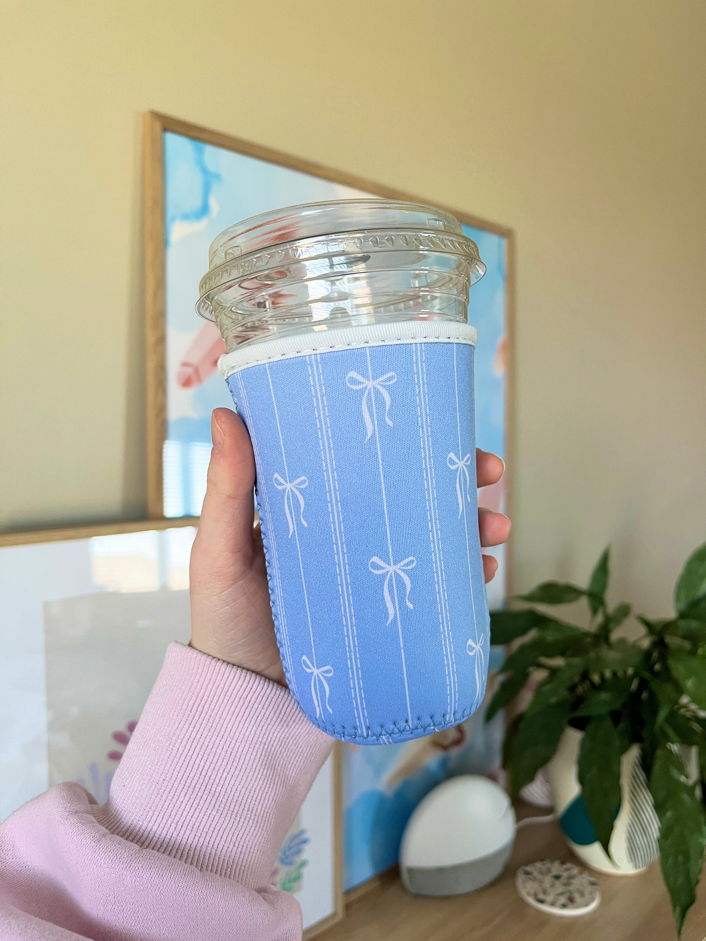 Medium Bows on Blue Cup Coozie