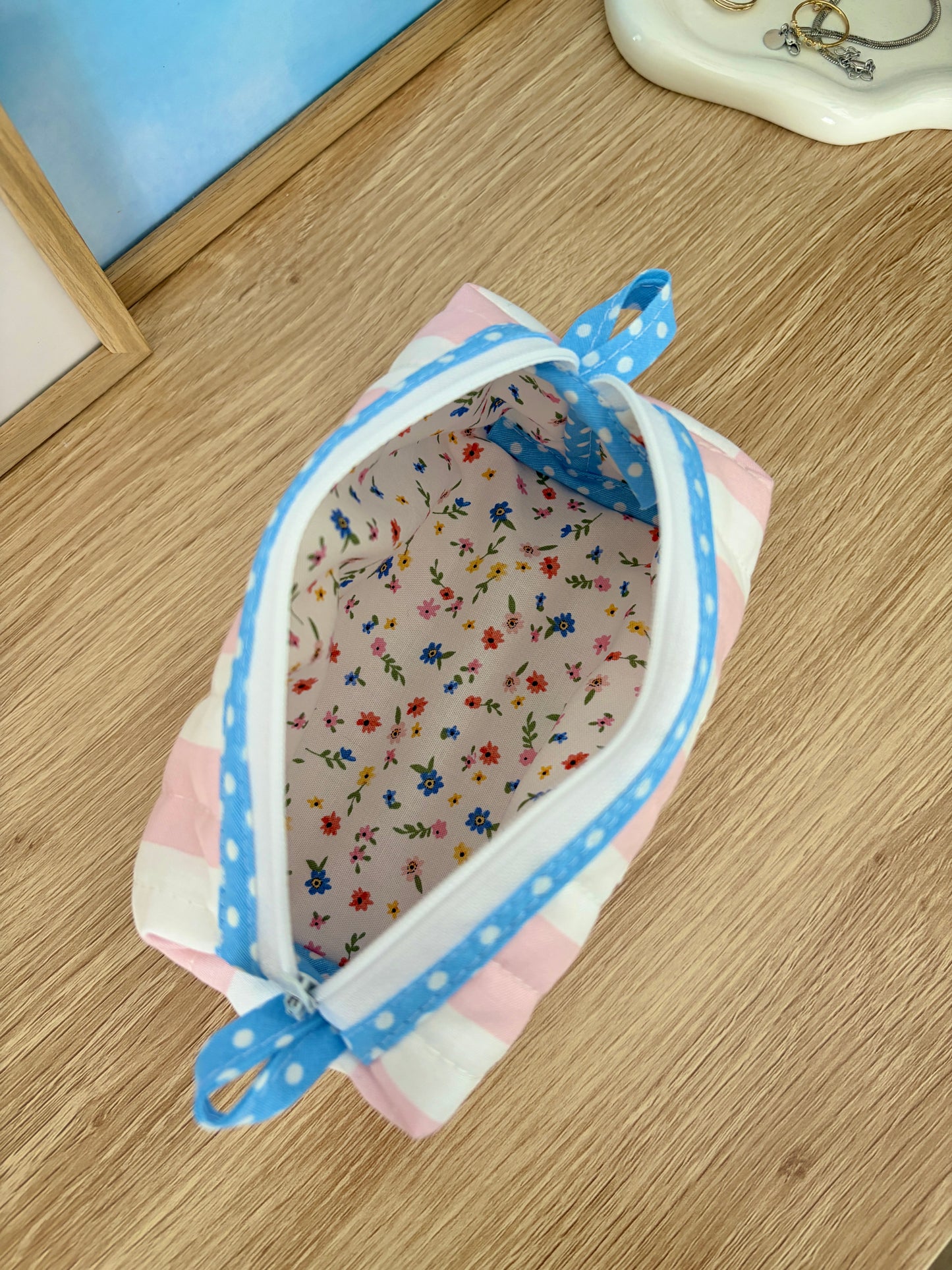 Pink & White Stripe Colorblock Bag - Blue/Flowers