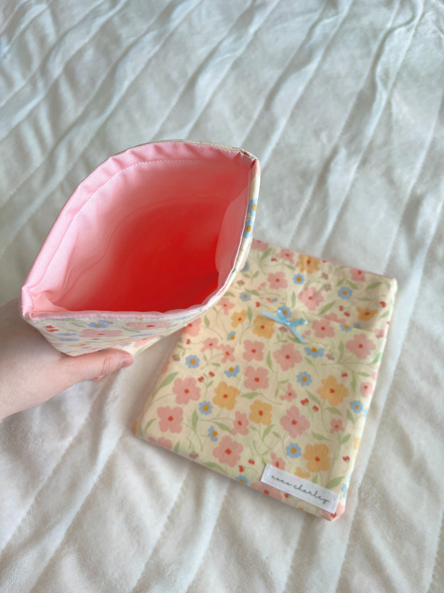 The Summer Kindle Sleeves
