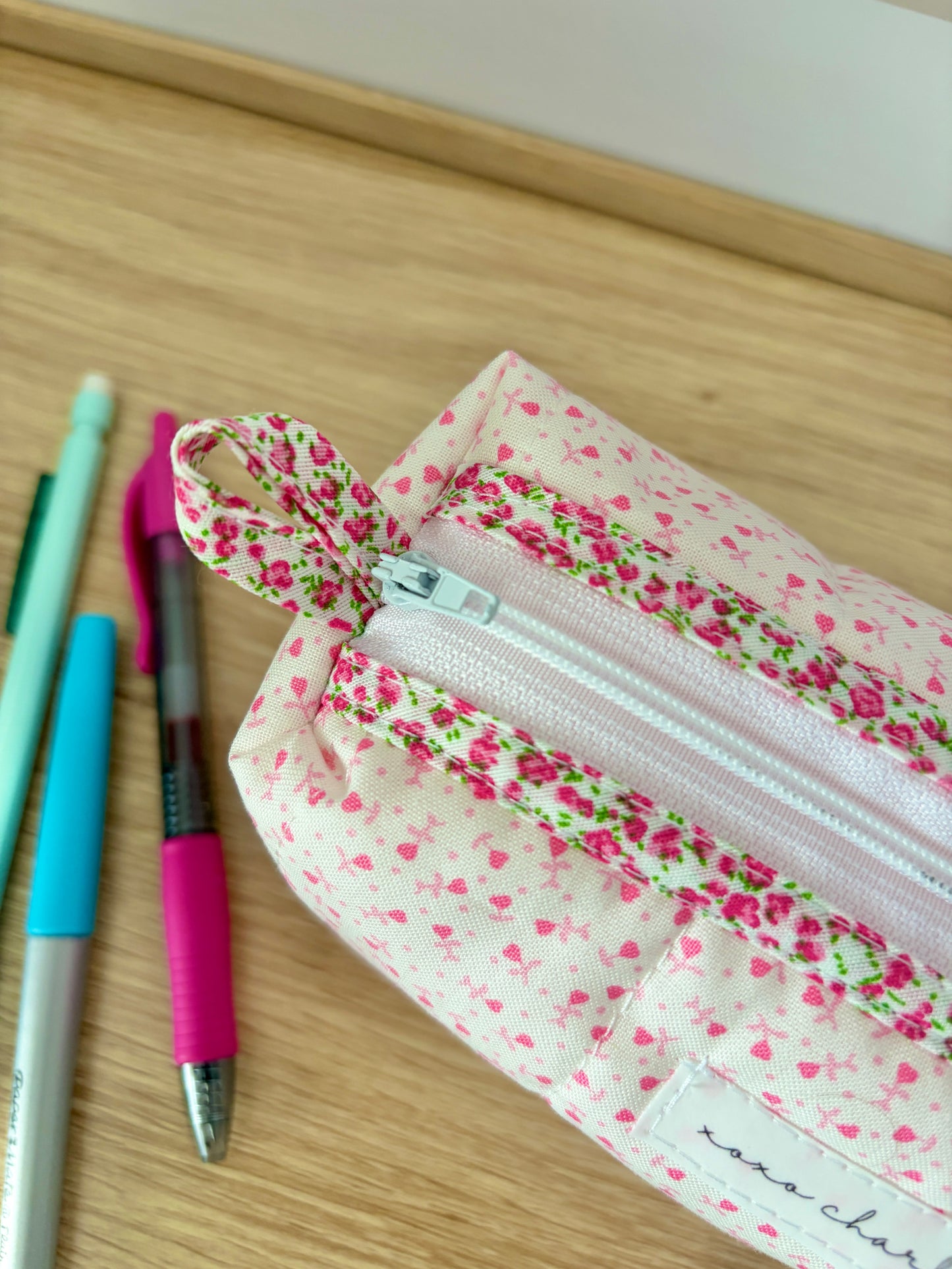 The Tiny Pink Hearts Colorblock Bag - Pink Floral/White Dots