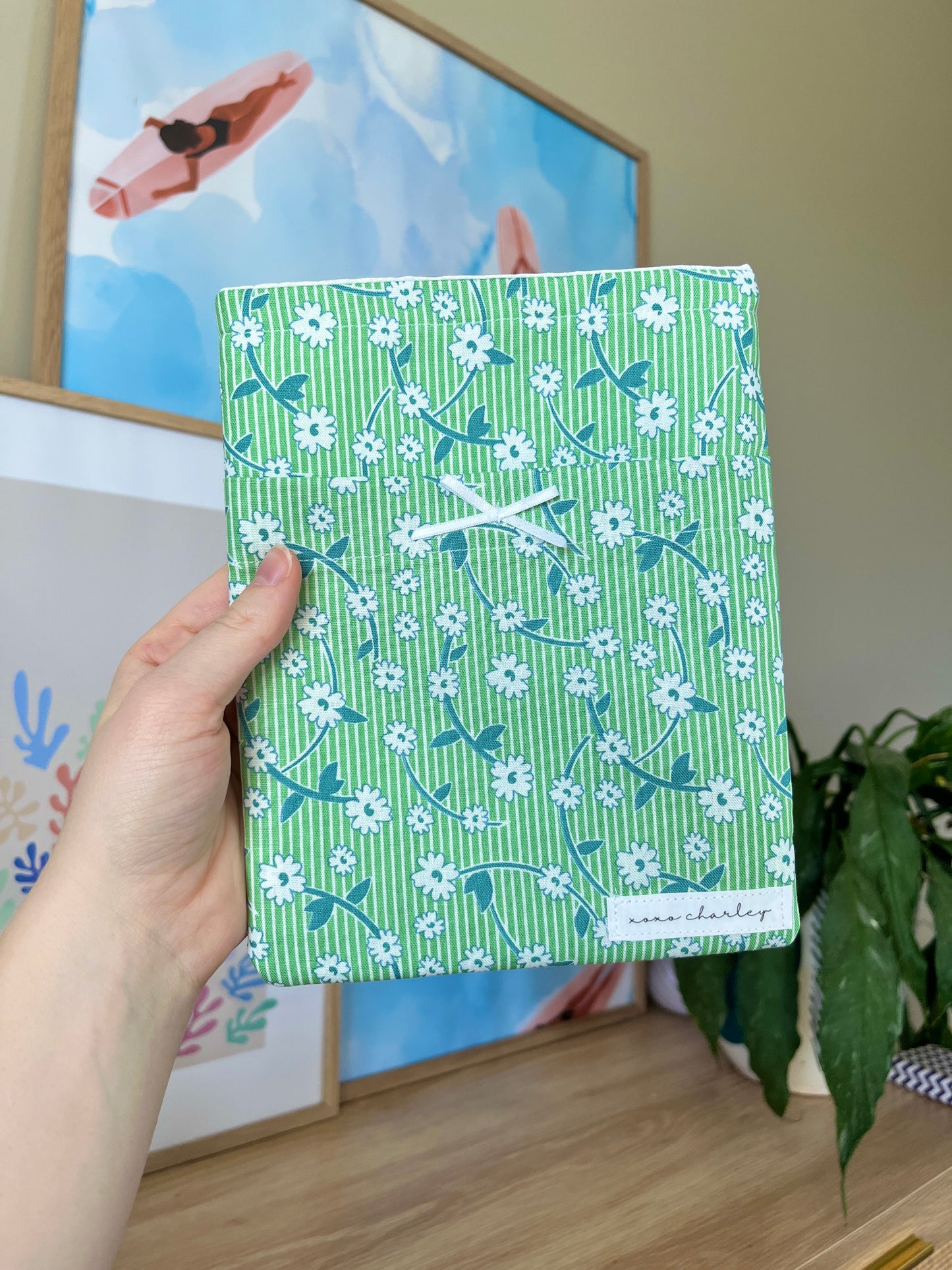 The Ivy Kindle Sleeves