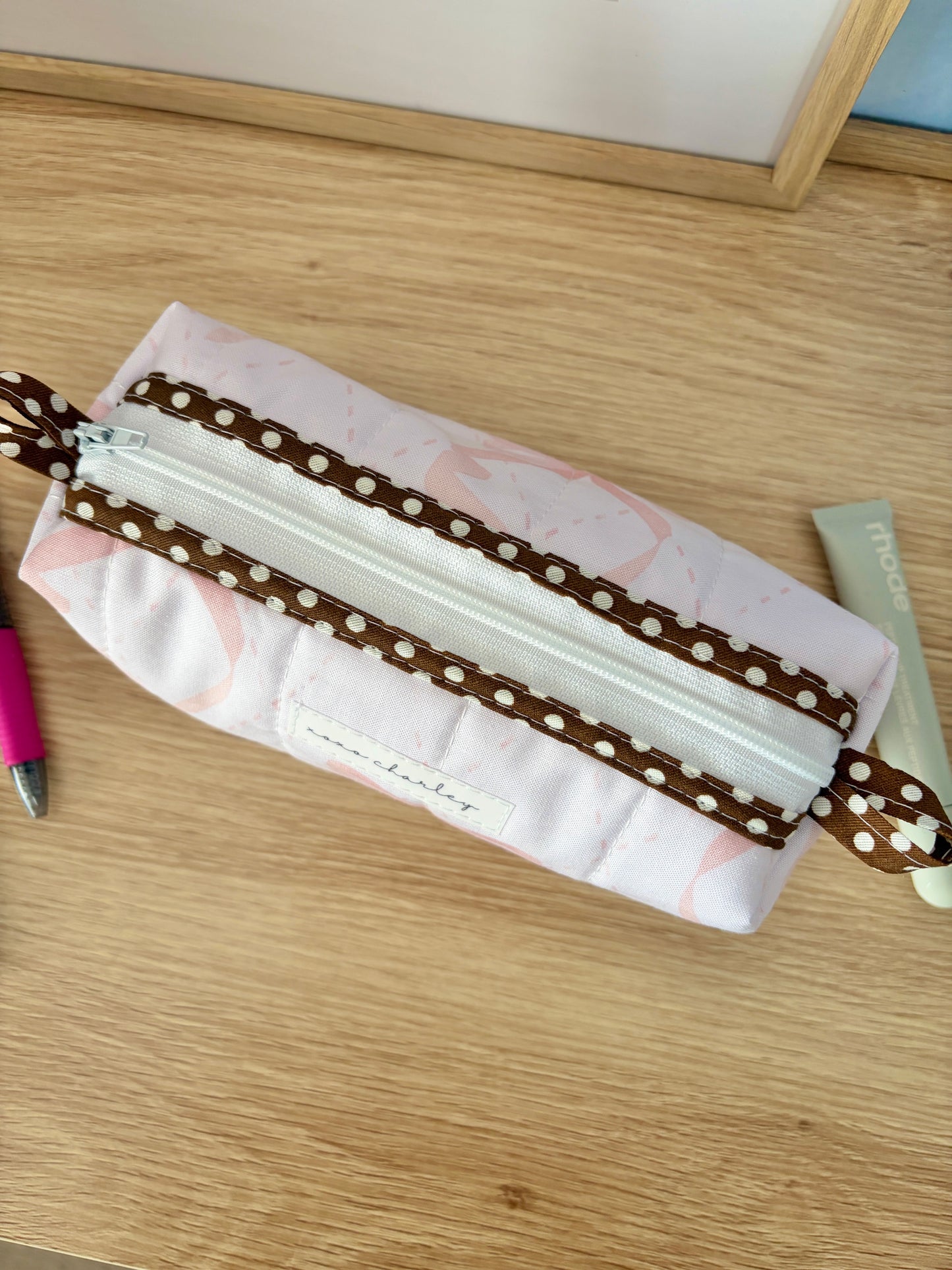The Large Pink Bow Colorblock Bag - Brown/White