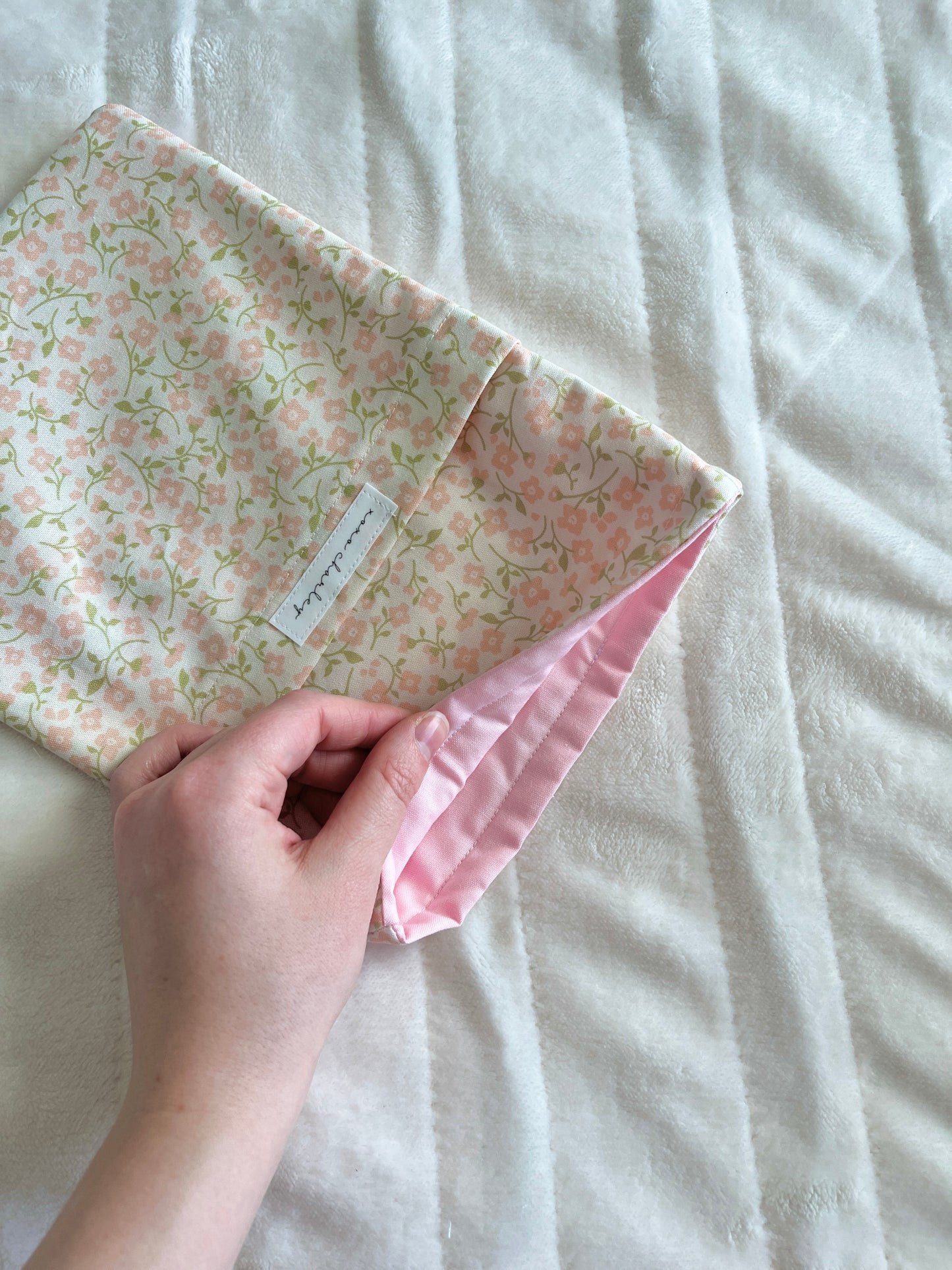 The Paisley Medium Book Sleeves