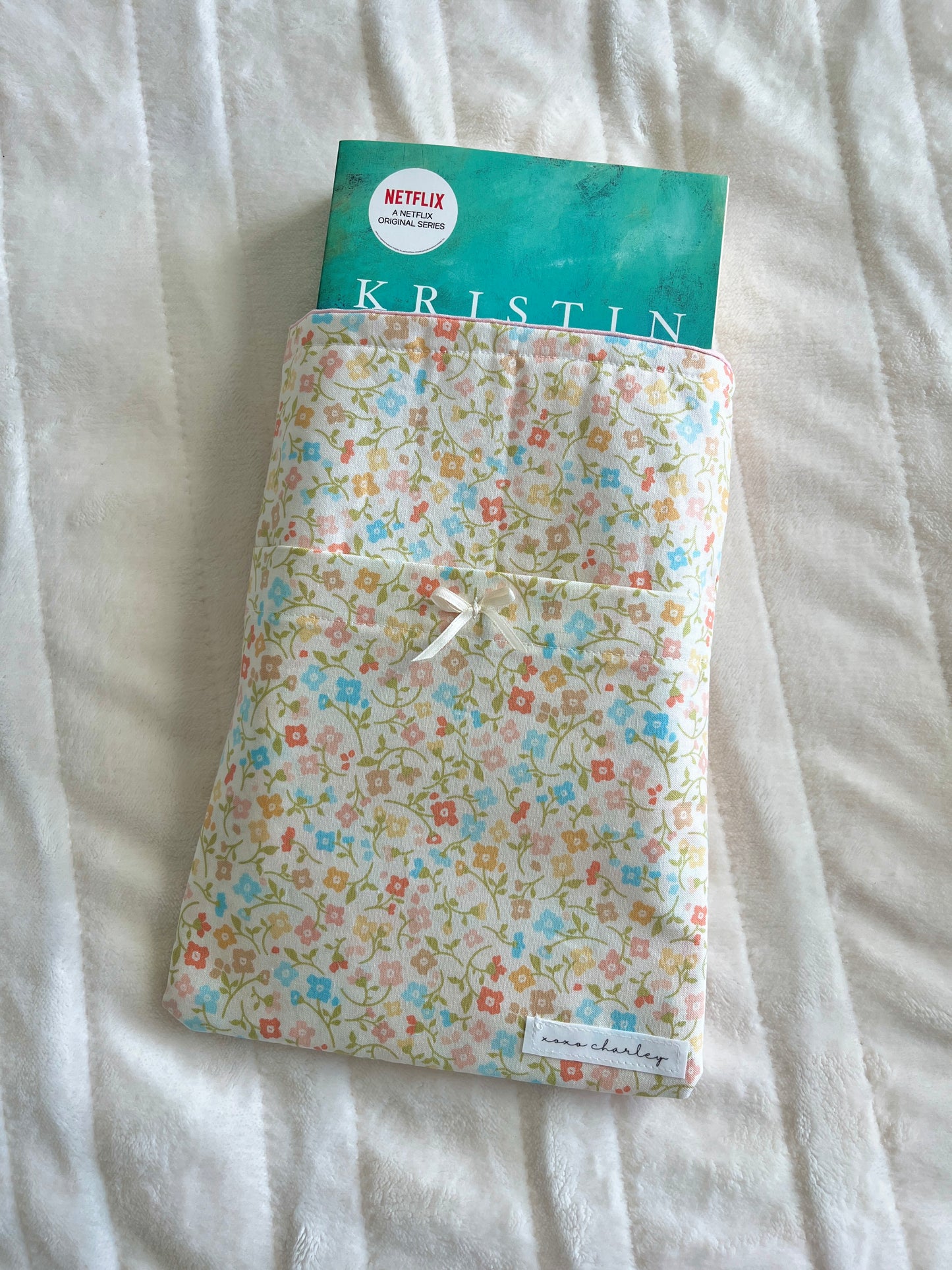 The Hailey Medium Book Sleeves