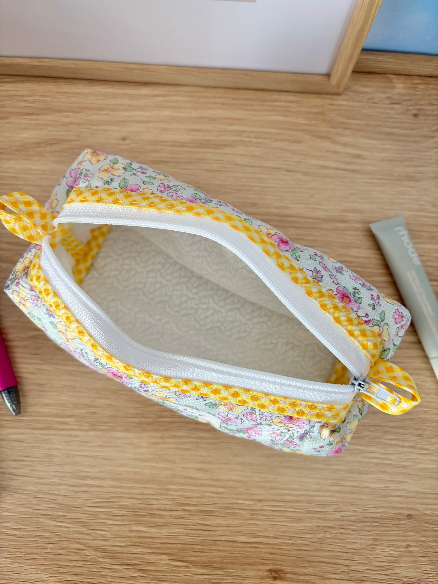 The Primrose Colorblock Bag - Yellow/White
