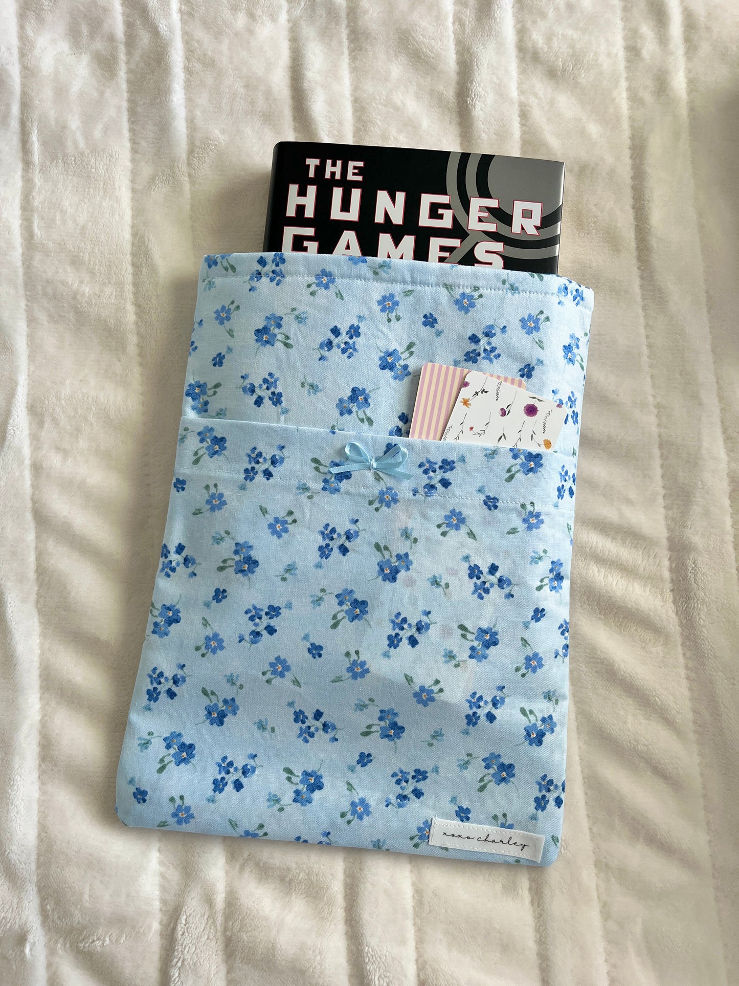 The Evelyn Large Book Sleeves