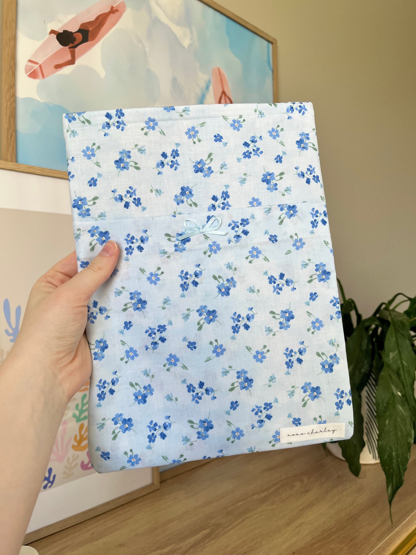 The Evelyn Large Book Sleeves